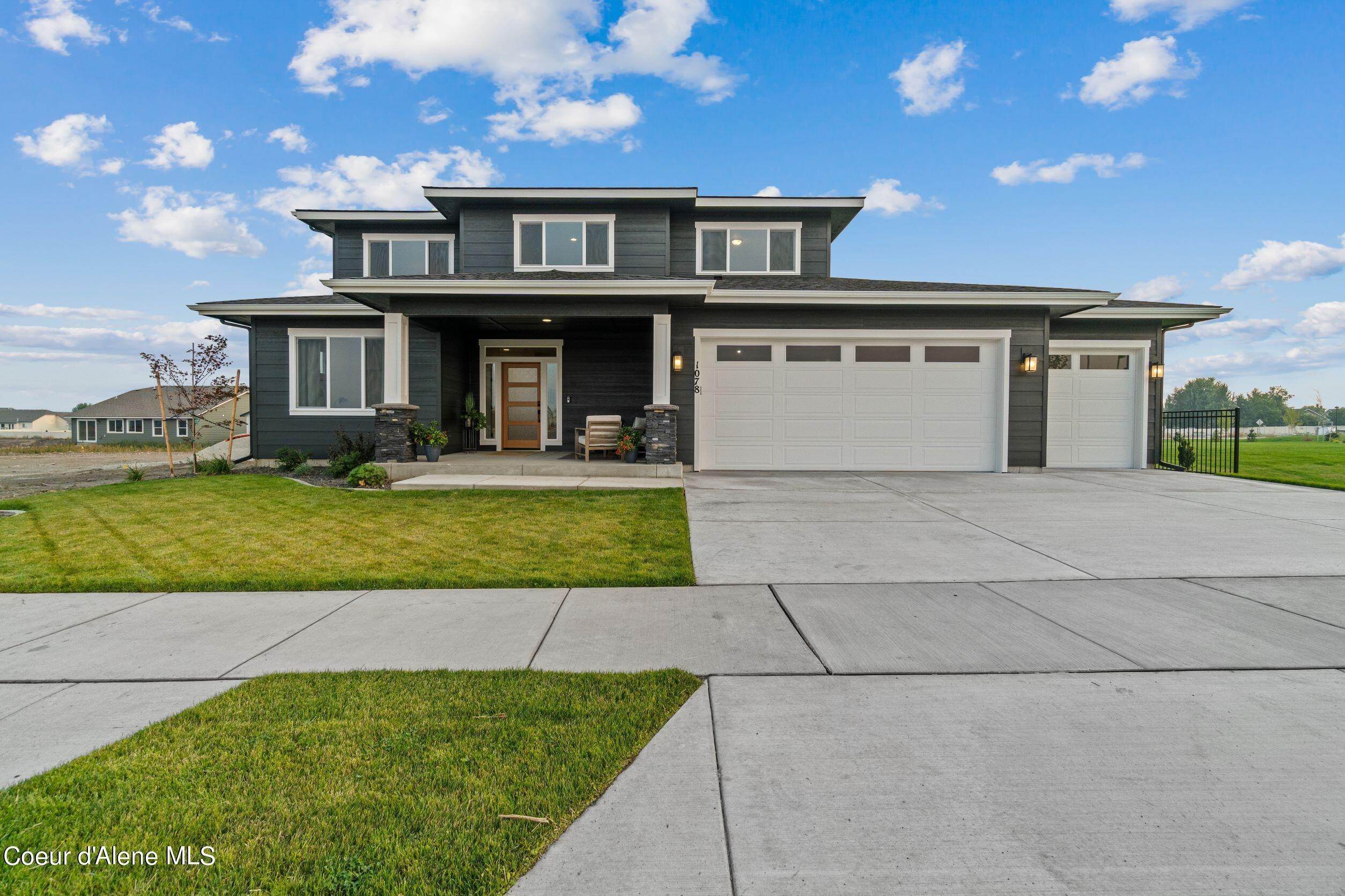 Single Family Homes for Sale at 1359 E Percival Avenue Post Falls, Idaho 83854 United States