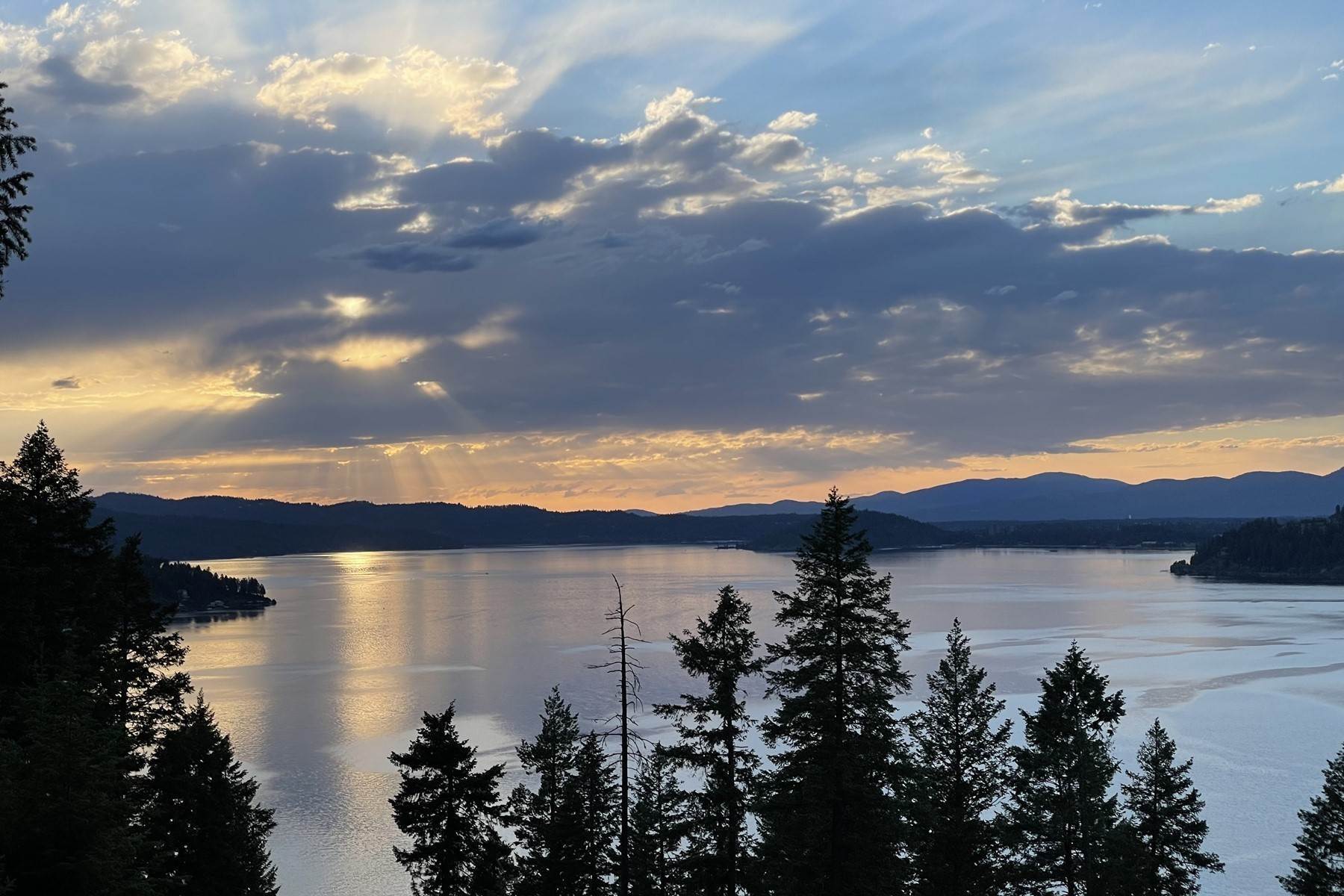 40. Land for Sale at Estate Property on Lake Coeur d'Alene NNA Moscow Bay Rd Harrison, Idaho 83833 United States