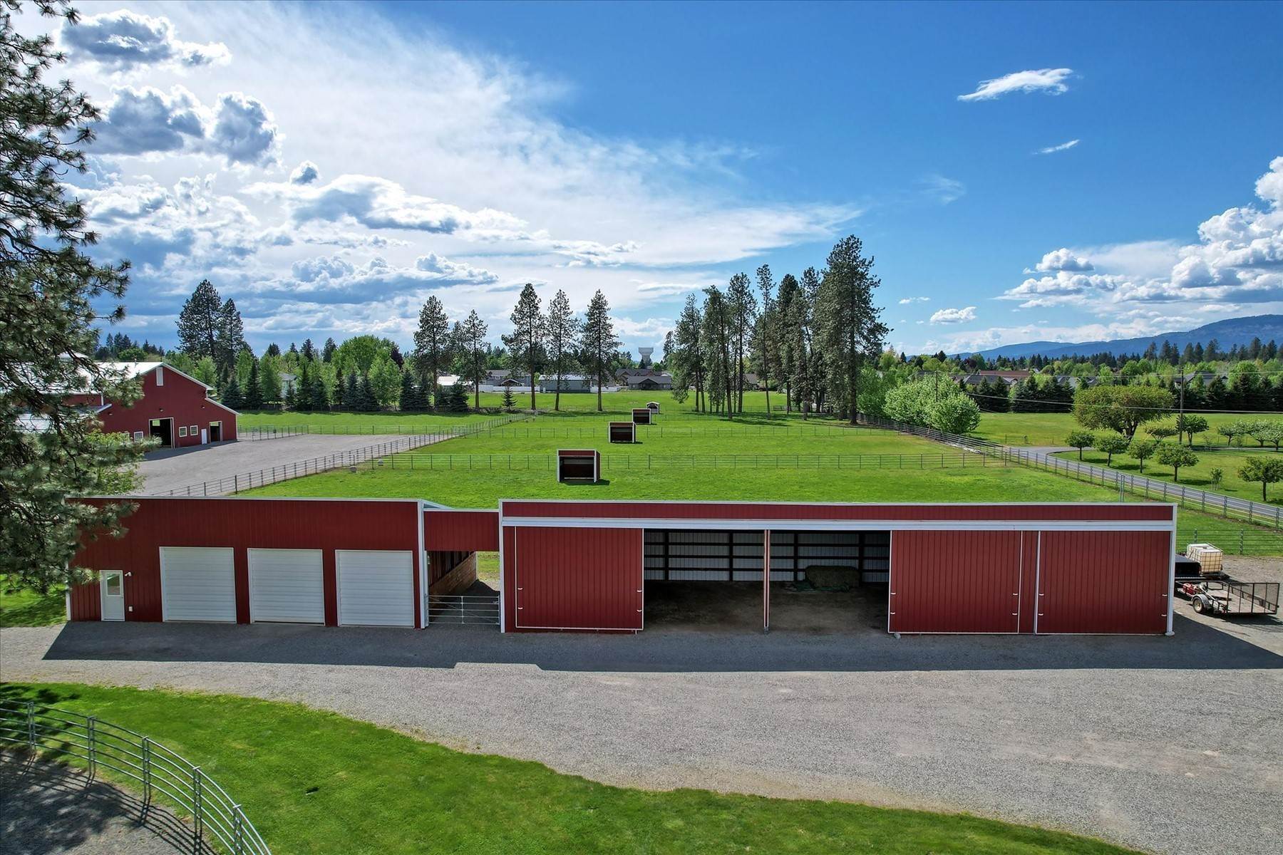 50. Single Family Homes for Sale at Exquisite Equestrian Property in Town 1345 & 1221 Lacey Ave Hayden, Idaho 83835 United States