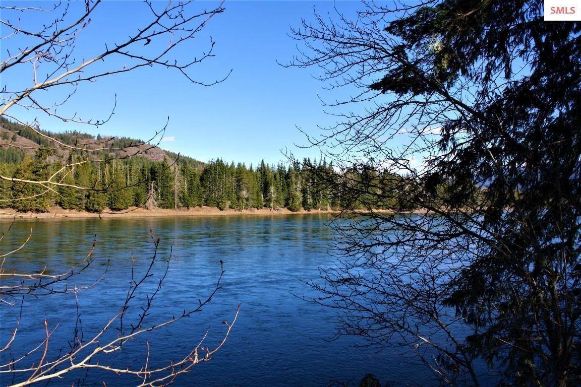 16. Land for Sale at 443 River Lake Drive Clark Fork, Idaho 83811 United States