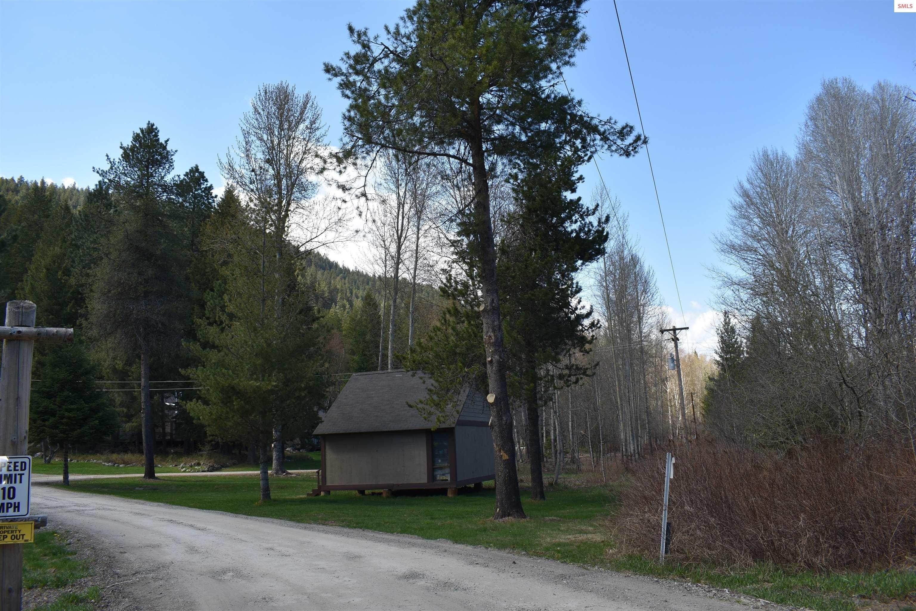 35. Condominiums for Sale at 140 Snowgoose Lane #3 Sandpoint, Idaho 83864 United States