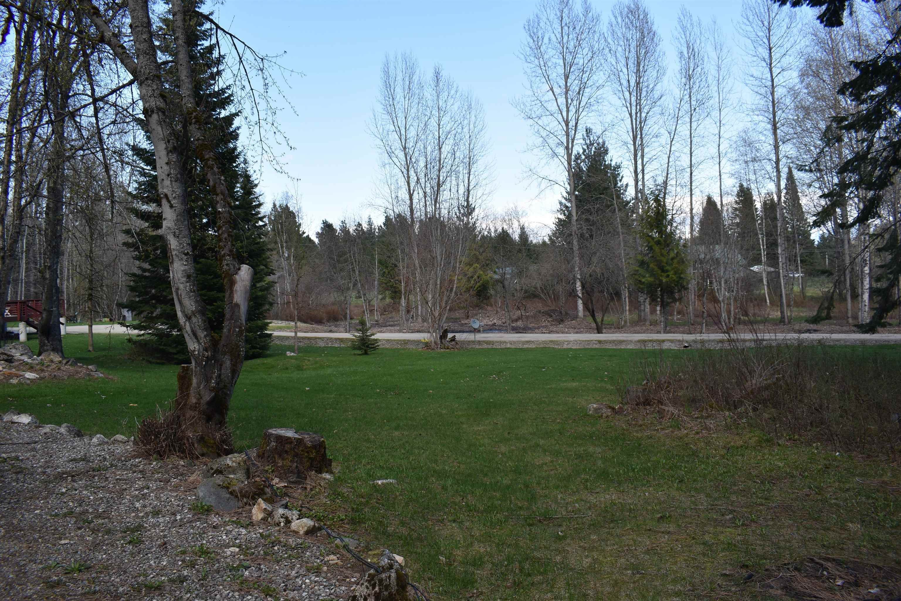6. Condominiums for Sale at 140 Snowgoose Lane #3 Sandpoint, Idaho 83864 United States