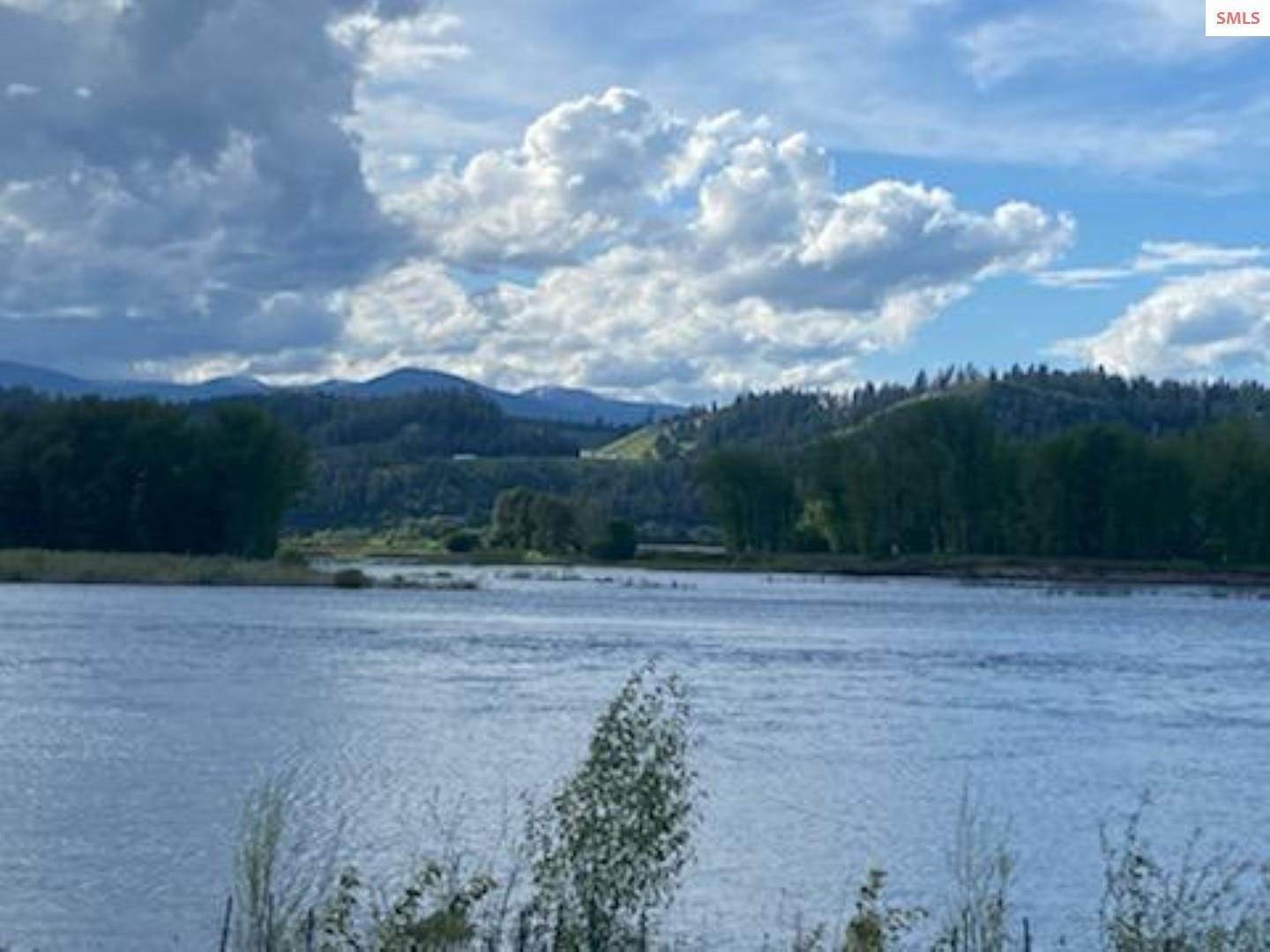 Land for Sale at NNA Waterfront Lane Bonners Ferry, Idaho 83805 United States