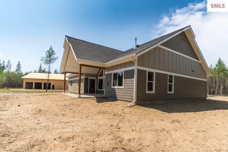 48. Single Family Homes for Sale at 17539 W Palomar Drive Hauser, Idaho 83854 United States