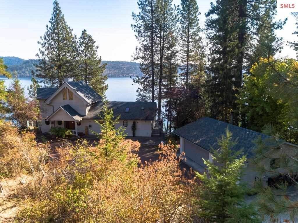 7. Single Family Homes for Sale at 6766 W Rockford Bay Road Coeur d’Alene, Idaho 83814 United States