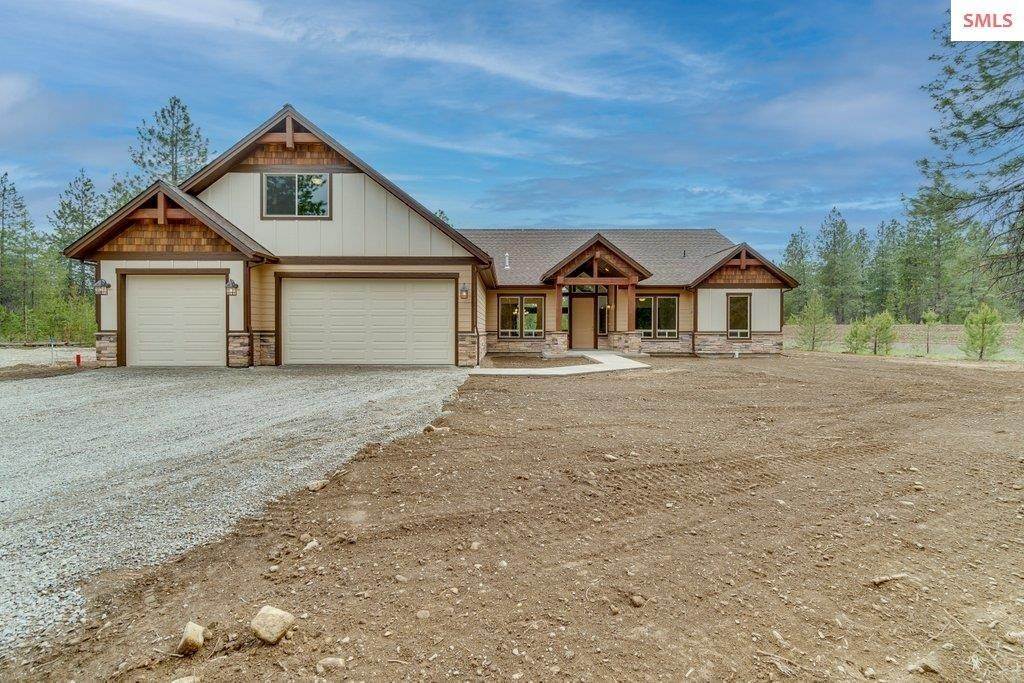 Single Family Homes for Sale at 18711 W Palomar Drive Hauser, Idaho 83854 United States