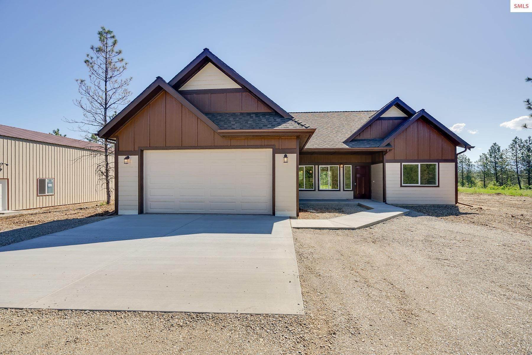 Single Family Homes for Sale at L11B2 E Howard Road Athol, Idaho 83801 United States