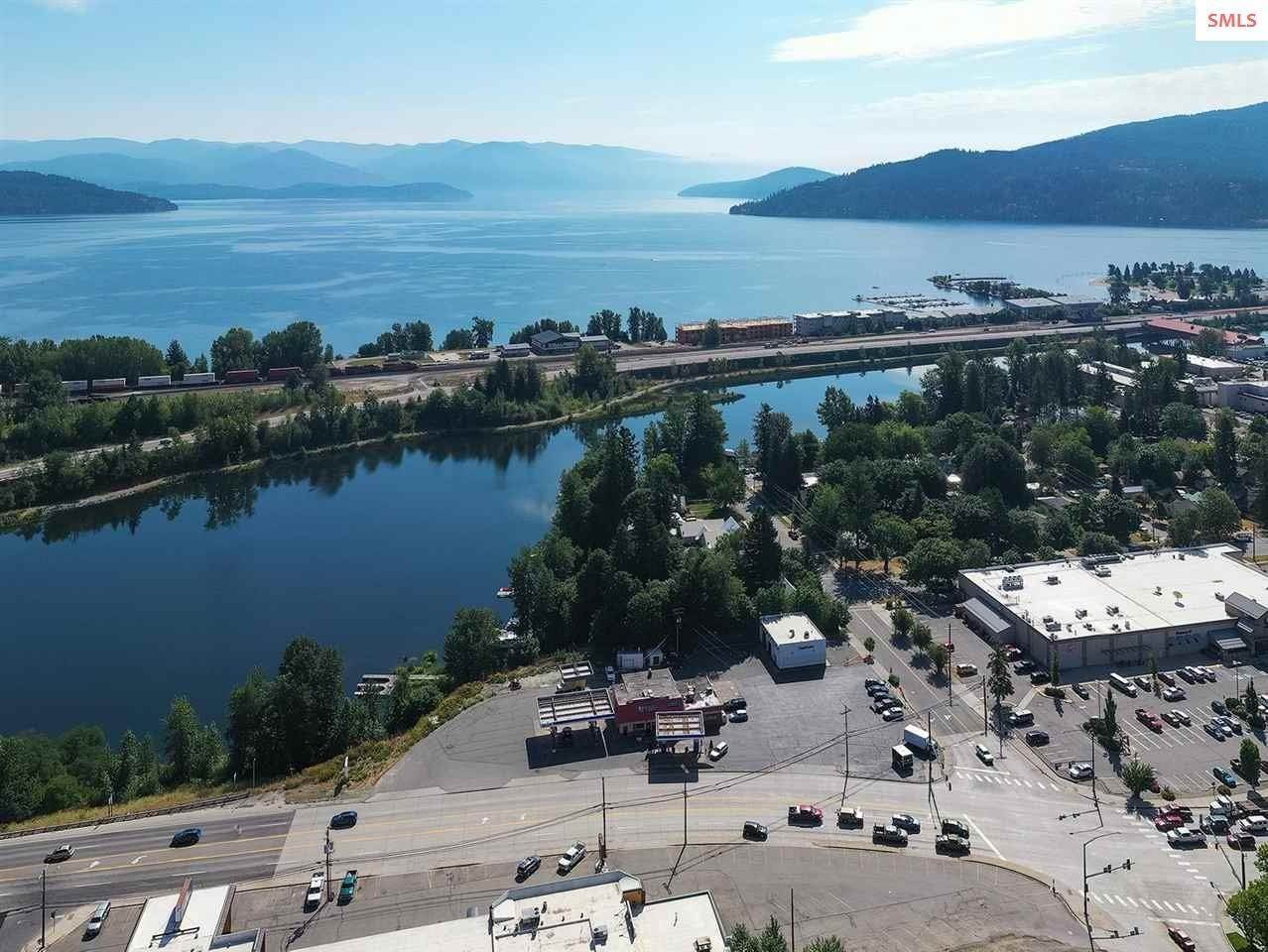 4. Commercial for Sale at 830 N 5th Avenue Sandpoint, Idaho 83864 United States