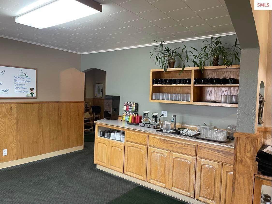 24. Commercial for Sale at 6421 Main Street Bonners Ferry, Idaho 83805 United States