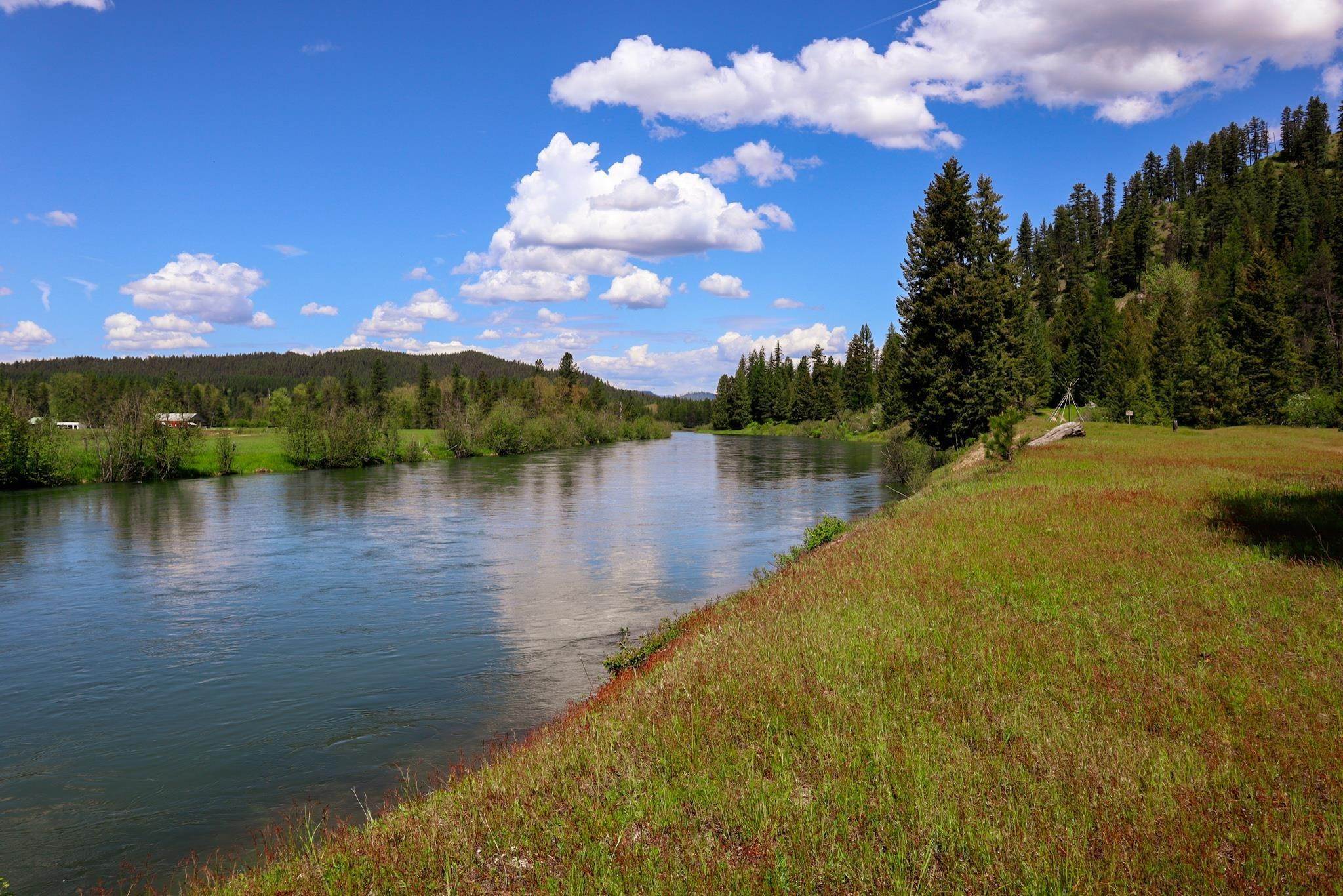 21. Land for Sale at NKA Portage Trail Priest River, Idaho 83856 United States