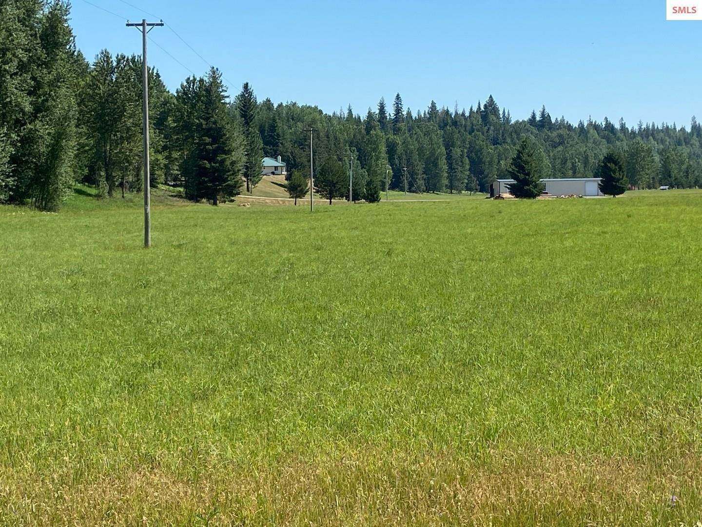 38. Land for Sale at NNA Sitka Drive Naples, Idaho 83847 United States