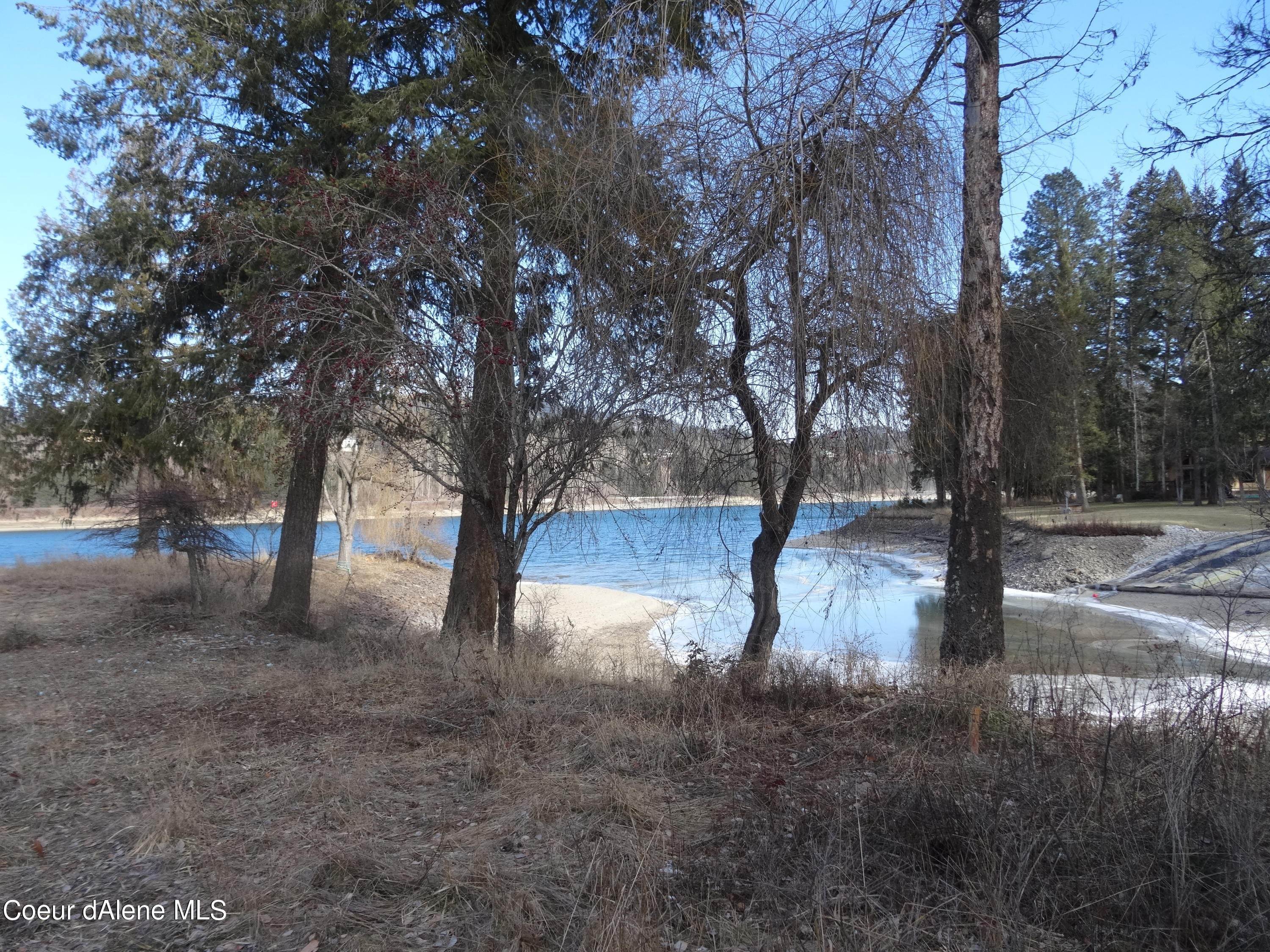 6. Land for Sale at 23 (Lot 4) Strong Cove Court Priest River, Idaho 83856 United States