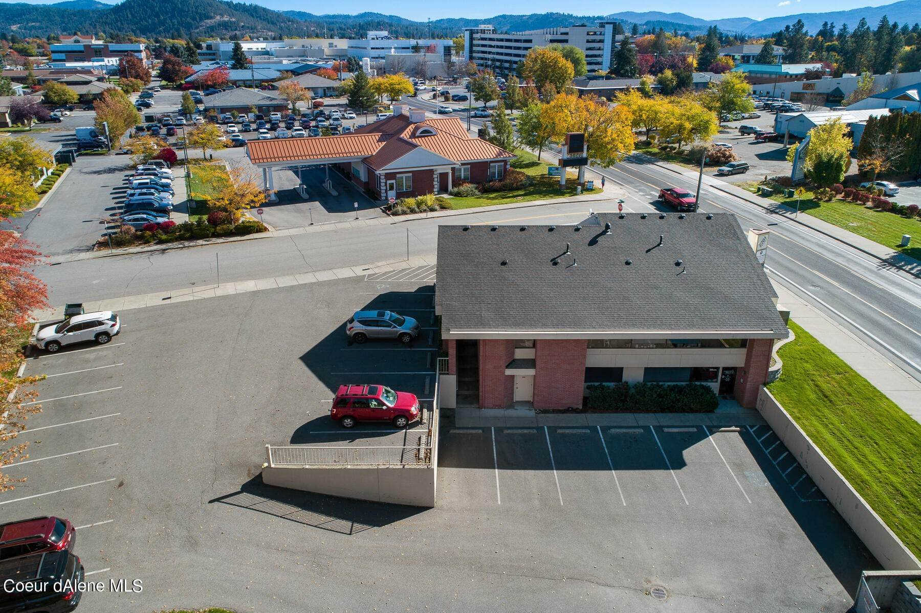 10. Commercial for Sale at 2201 N IRONWOOD Place Idaho 83814 United States