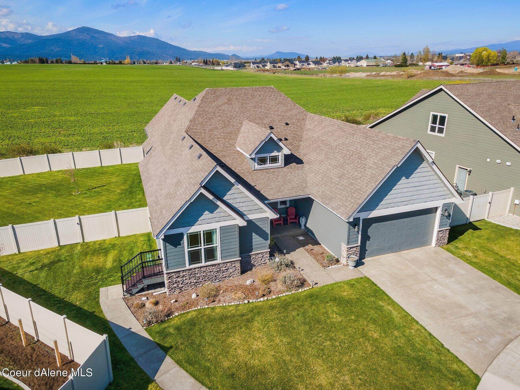 30. Single Family Homes for Sale at 3163 N Backweight Loop Post Falls, Idaho 83854 United States