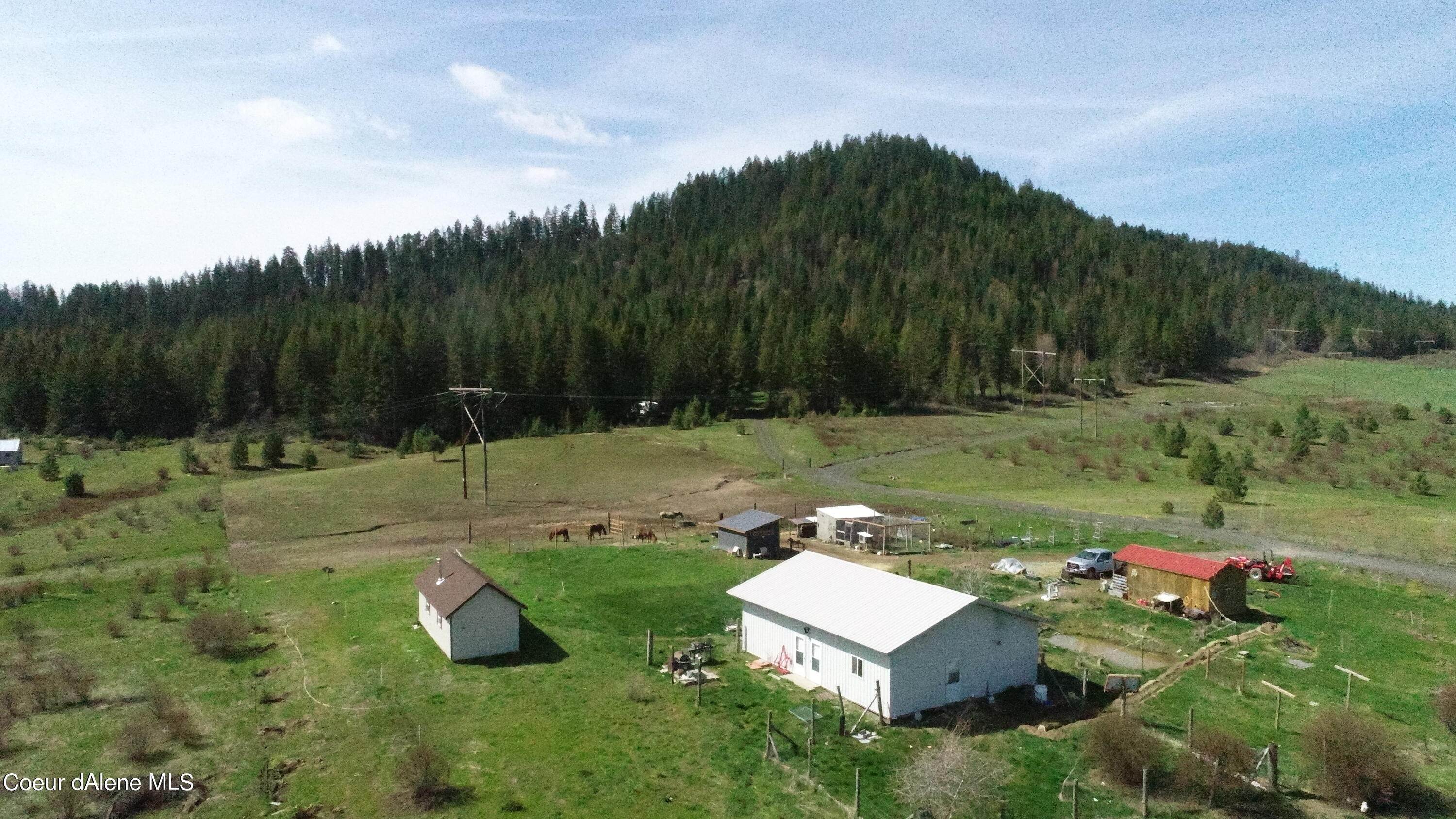 3. Single Family Homes for Sale at 1728 W Conkling Road Worley, Idaho 83876 United States