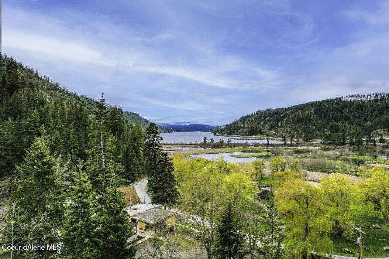 5. Commercial for Sale at 10588 E WOLF LODGE BAY Road Idaho 83814 United States