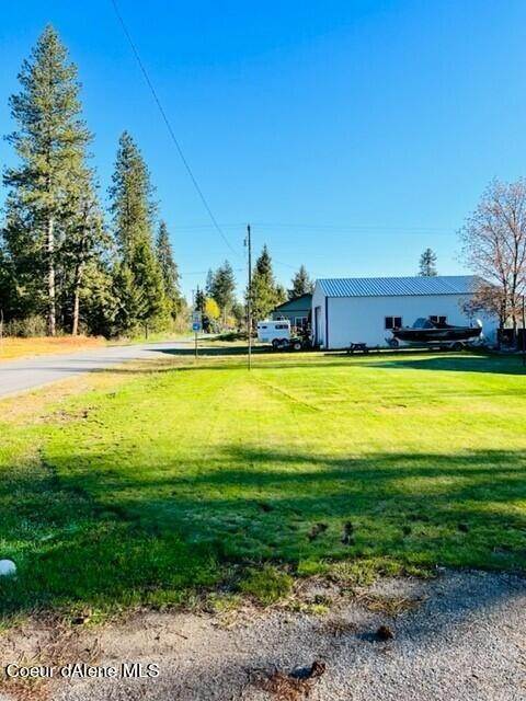 4. Single Family Homes for Sale at 5671 W MAINE Street Spirit Lake, Idaho 83869 United States