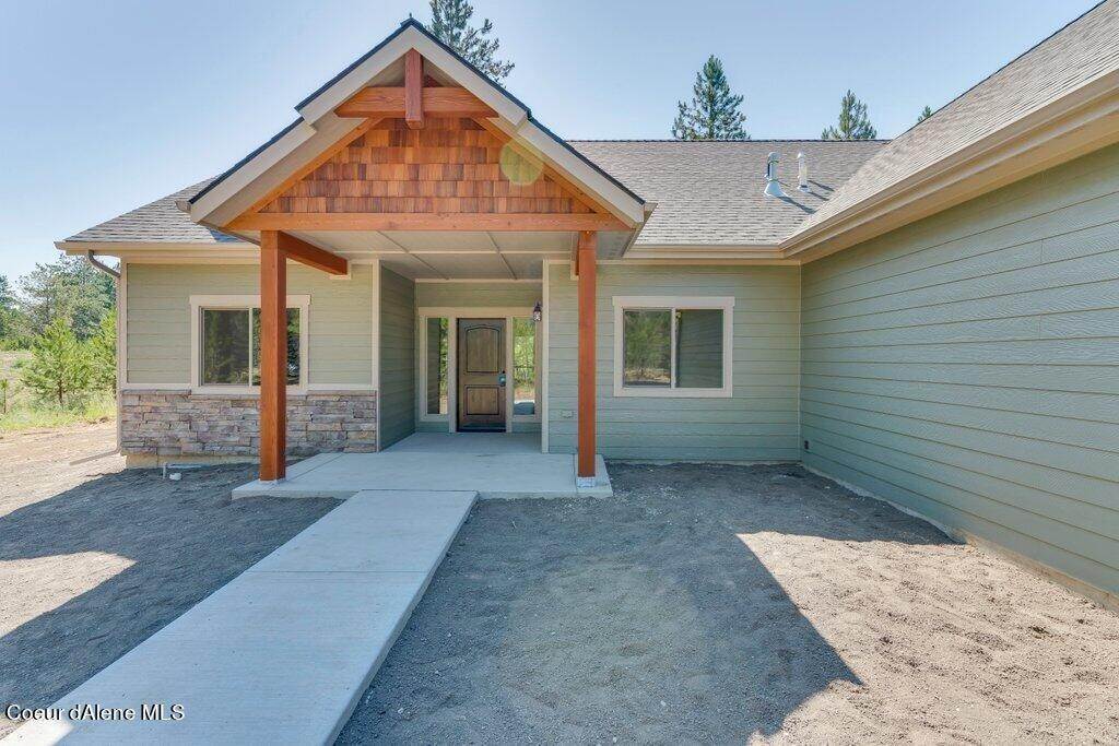 5. Single Family Homes for Sale at L8B1 N Eclipse Road Rathdrum, Idaho 83858 United States