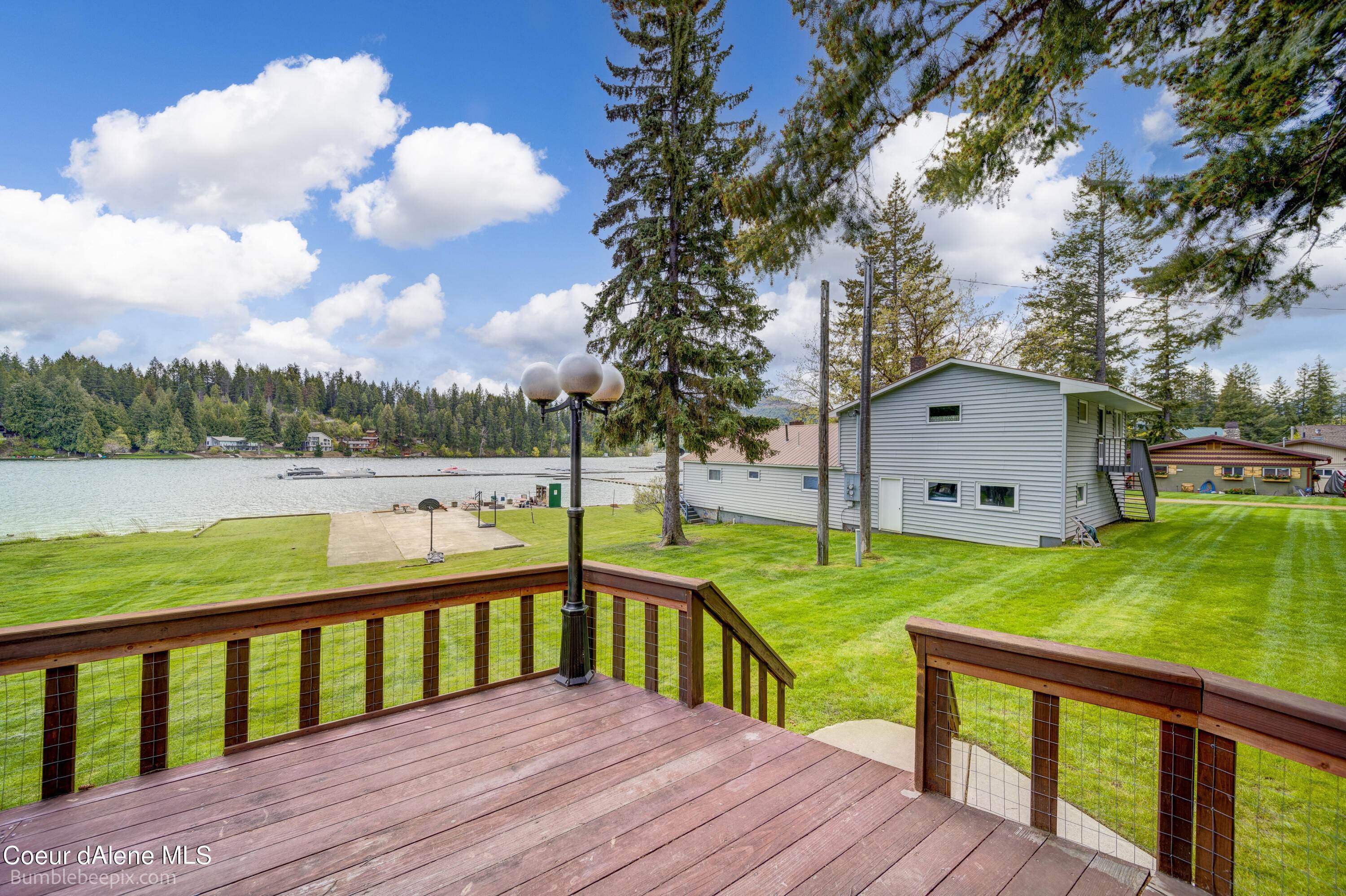 3. Single Family Homes for Sale at 7562 W SPIRIT LAKE Road Spirit Lake, Idaho 83869 United States