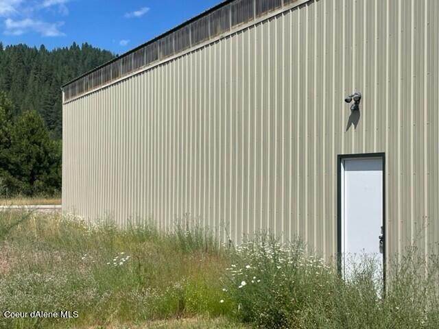 10. Commercial for Sale at 926 Airport Road #116 Smelterville, Idaho 83868 United States