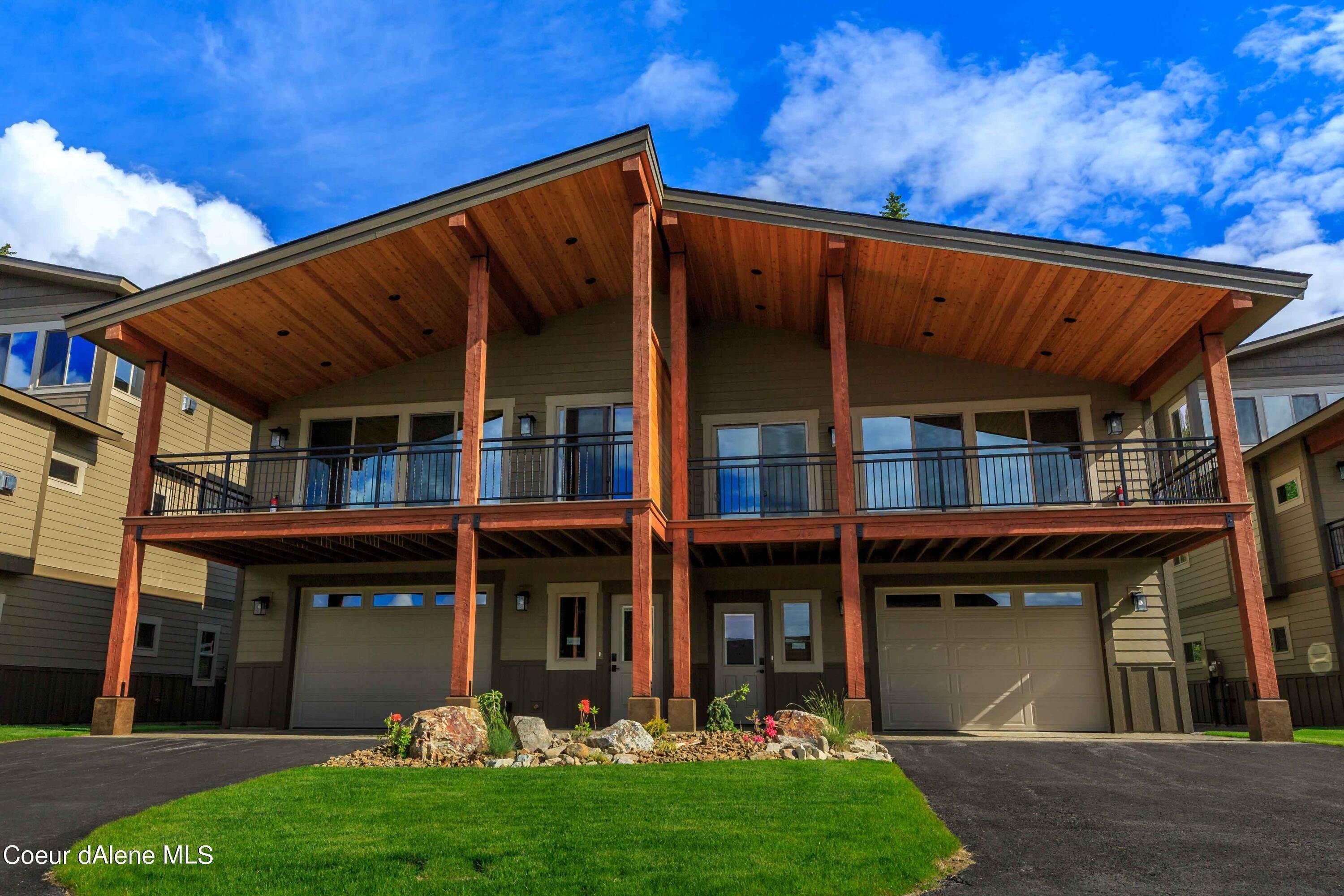 7. Condominiums for Sale at B1-B7 Grandview Estates Nordman, Idaho 83848 United States