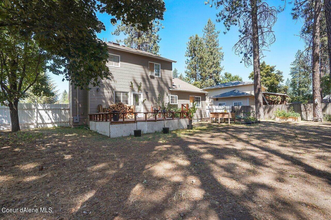 34. Single Family Homes for Sale at 3416 E 1ST Avenue Post Falls, Idaho 83854 United States