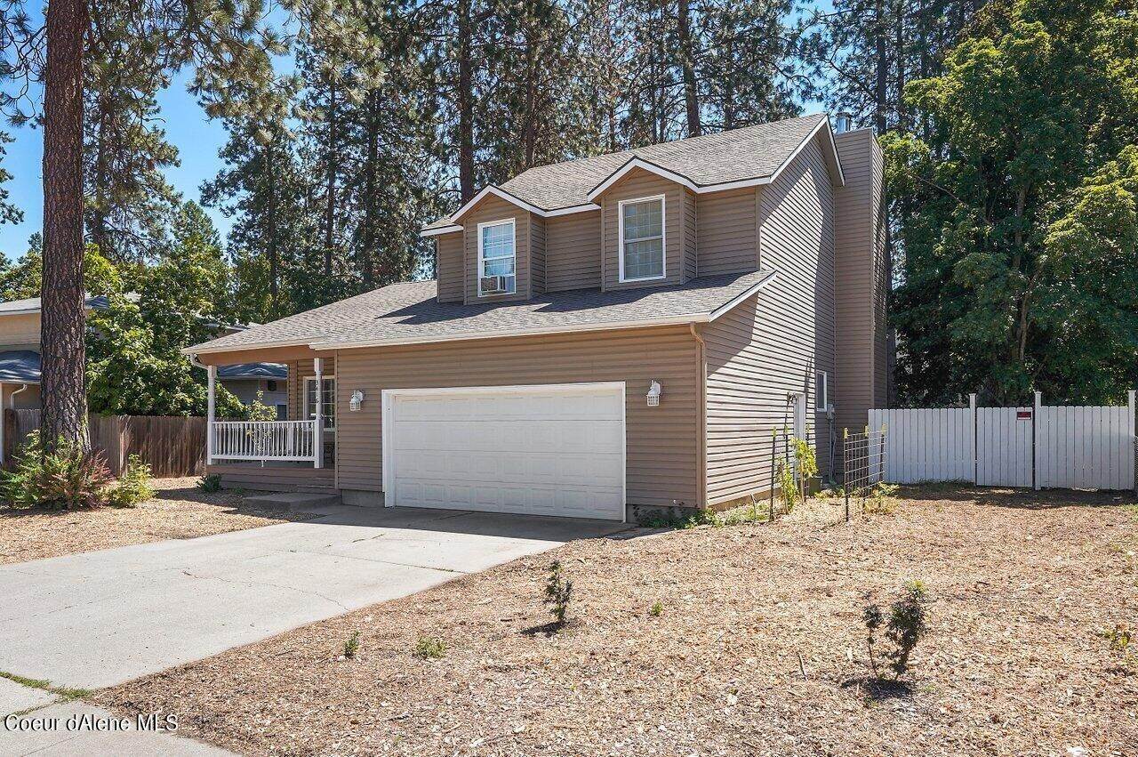 3. Single Family Homes for Sale at 3416 E 1ST Avenue Post Falls, Idaho 83854 United States