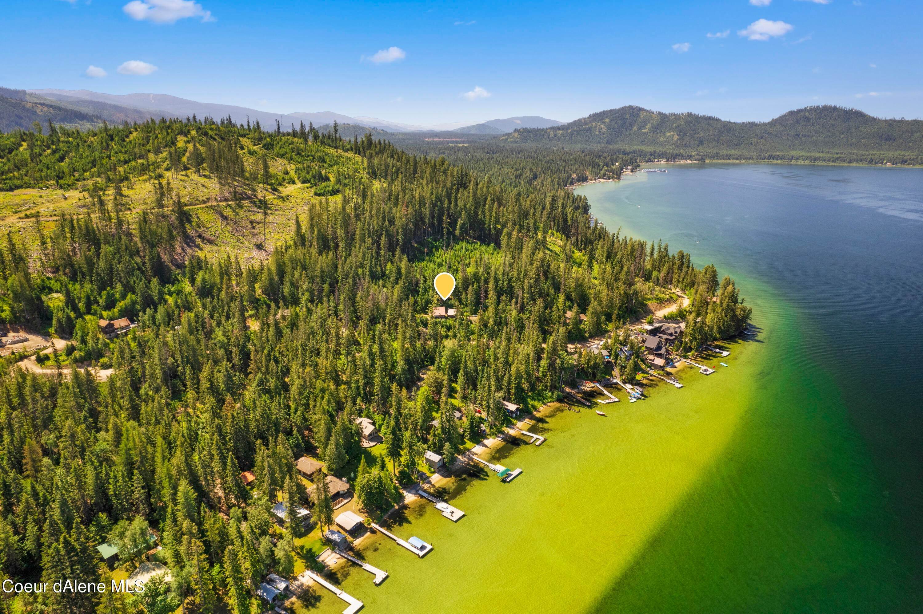 5. Single Family Homes for Sale at 1171 Sherwood Beach Road Coolin, Idaho 83821 United States