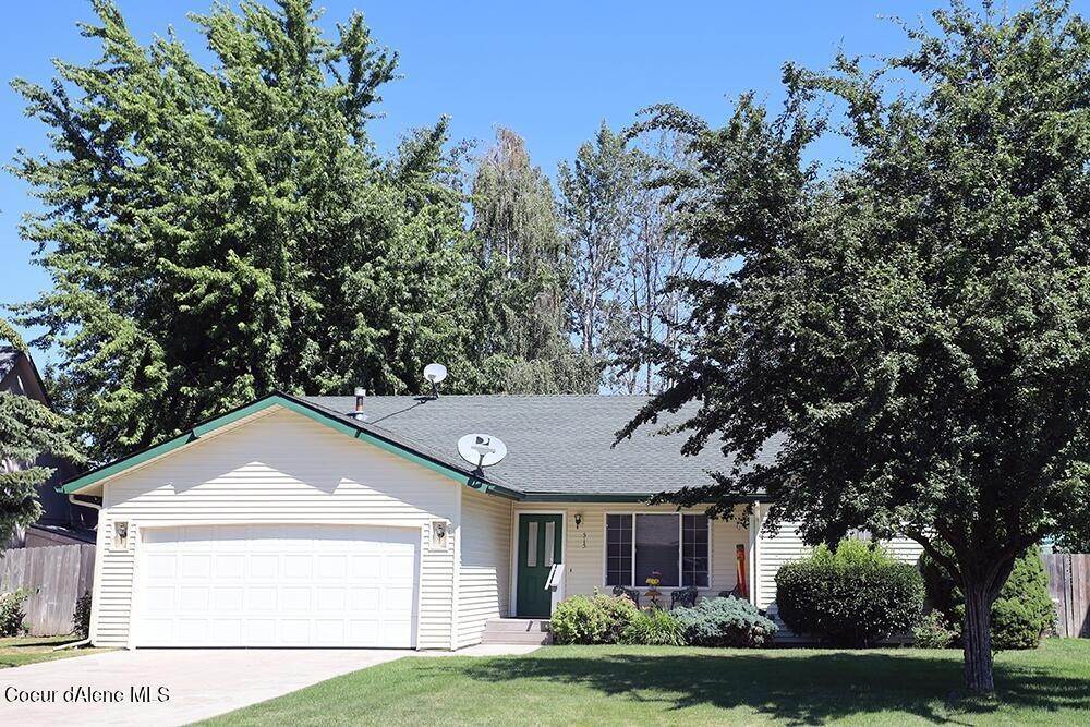 Single Family Homes for Sale at 515 E DANA Court Hayden, Idaho 83835 United States