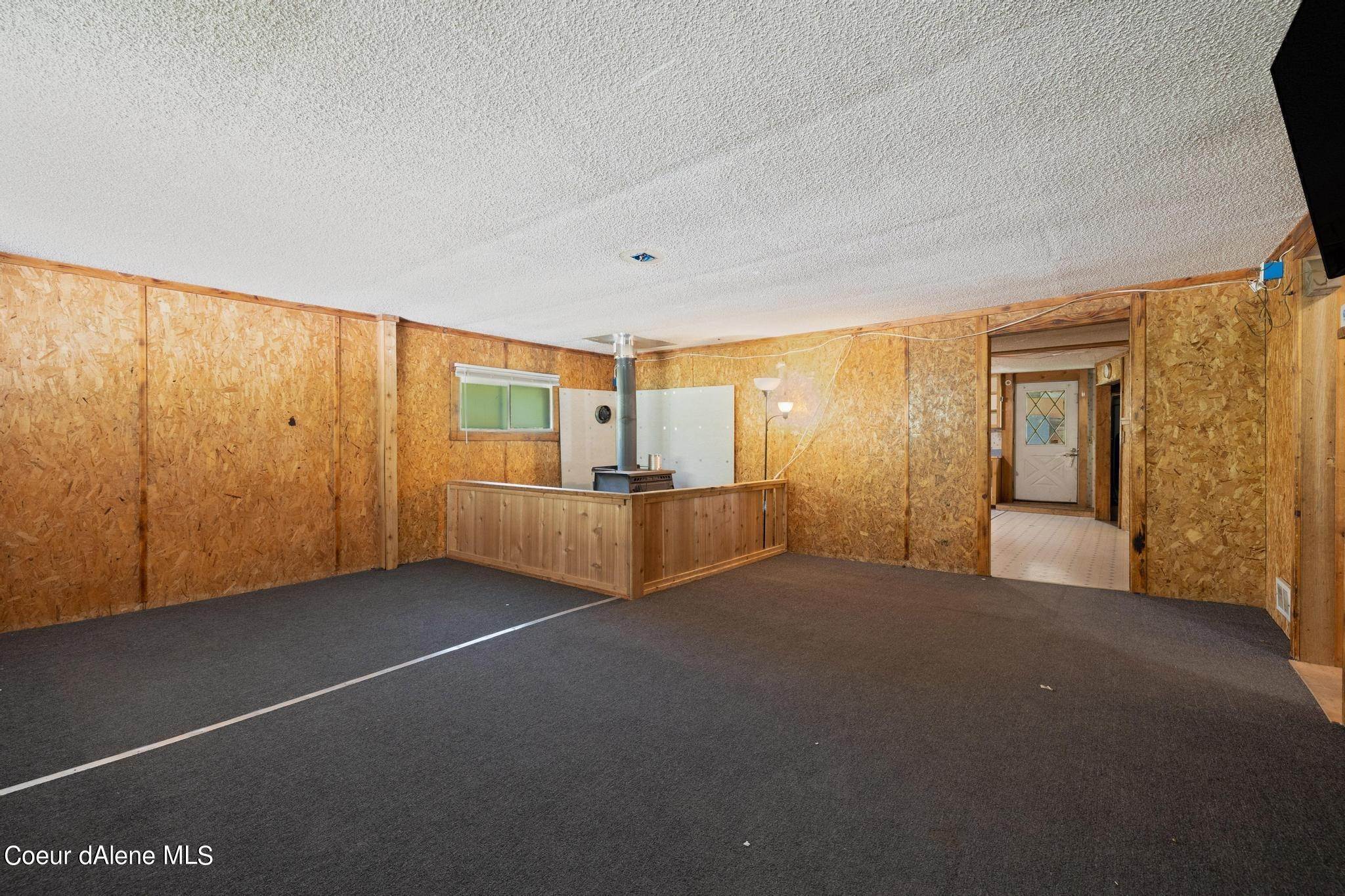 4. Single Family Homes for Sale at 120 Quaking Aspen Way Athol, Idaho 83801 United States