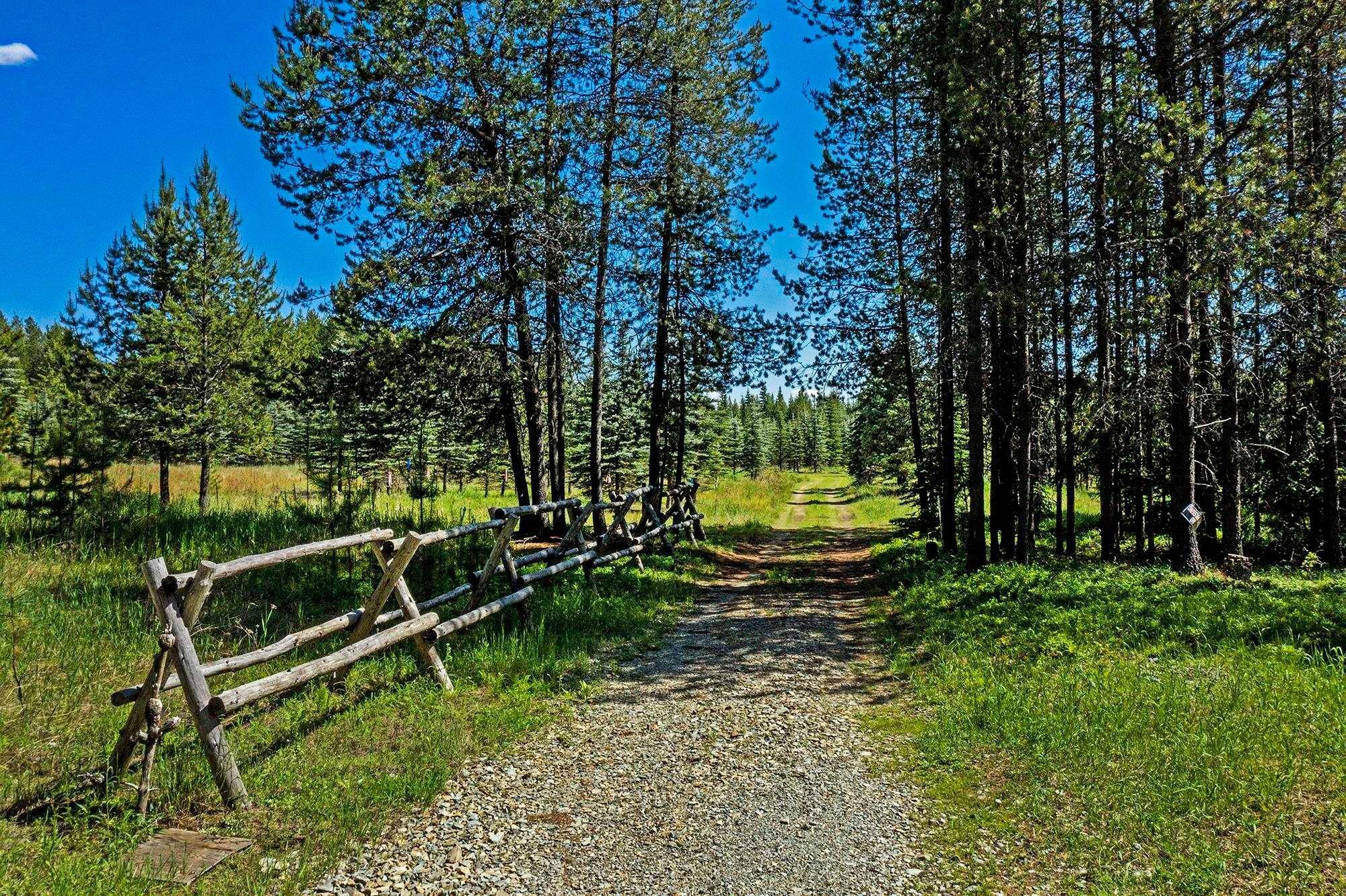 Land for Sale at NNA Firehouse Road Moyie Springs, Idaho 83845 United States