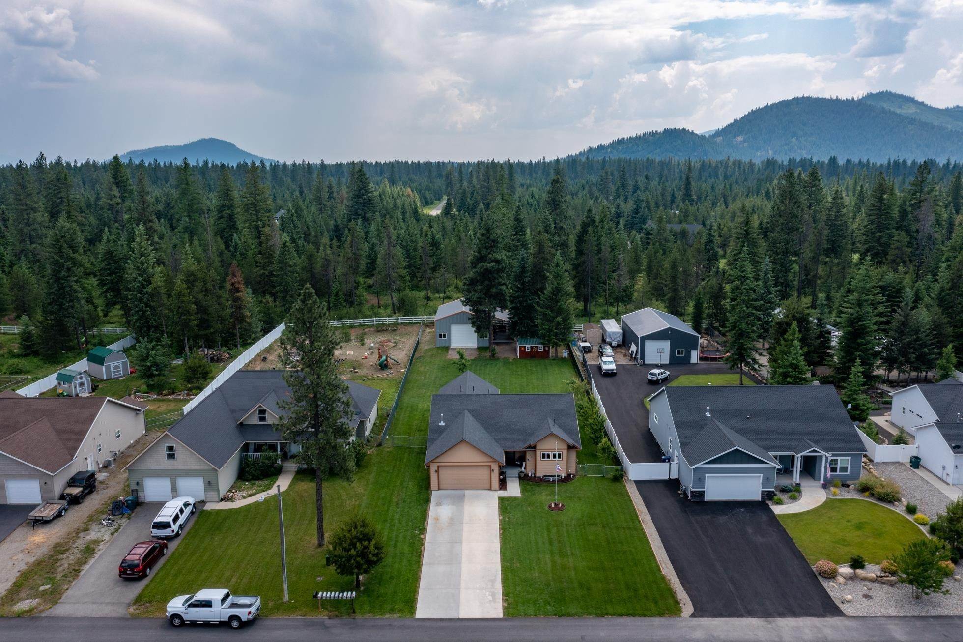 34. Single Family Homes for Sale at 5030 W Delaware Street Spirit Lake, Idaho 83869 United States