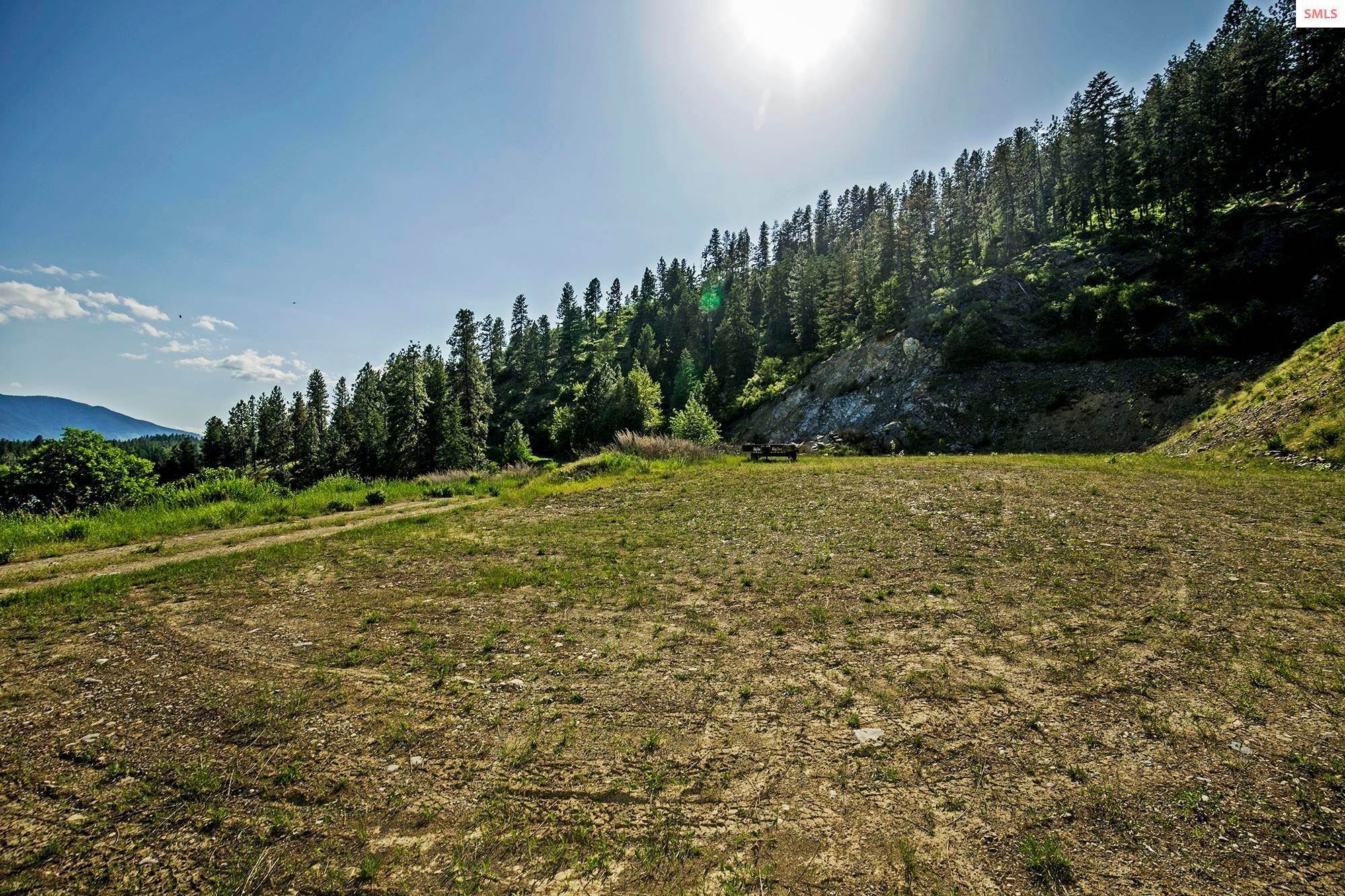6. Land for Sale at NNA District Two Road Bonners Ferry, Idaho 83805 United States