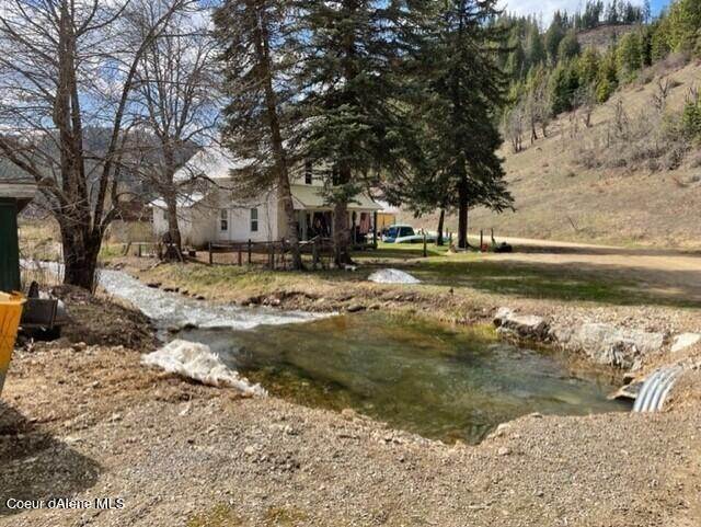 8. Single Family Homes for Sale at 12412 St Joe River Road St. Maries, Idaho 83861 United States