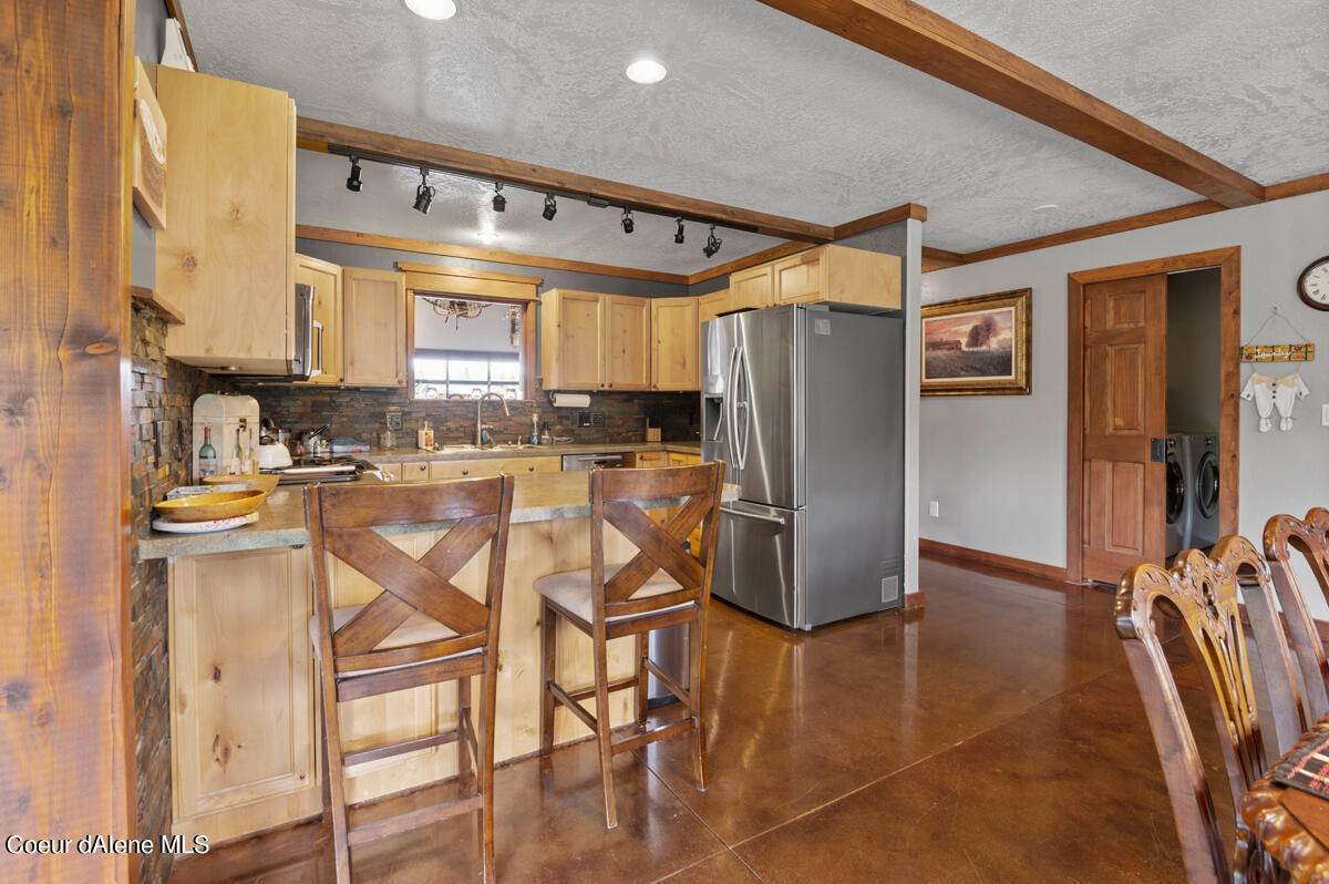 34. Single Family Homes for Sale at 12473 E Nunn Road Athol, Idaho 83801 United States