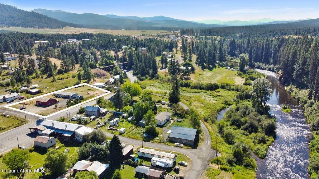 Single Family Homes for Sale at 15 Renfro Creek Road Santa, Idaho 83866 United States