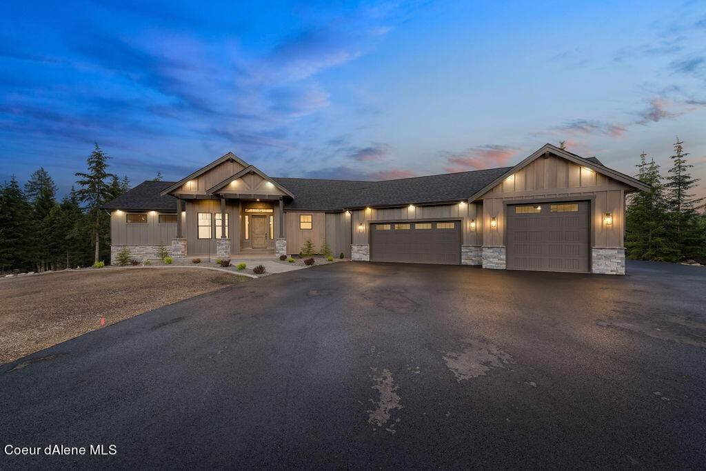 Single Family Homes for Sale at 227 Mesa Drive Athol, Idaho 83801 United States