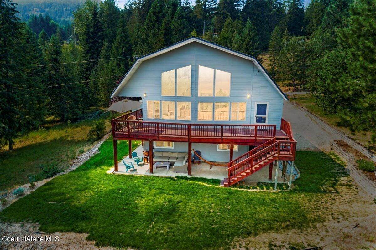 46. Single Family Homes for Sale at 6101 Bottle Bay Road Sagle, Idaho 83860 United States