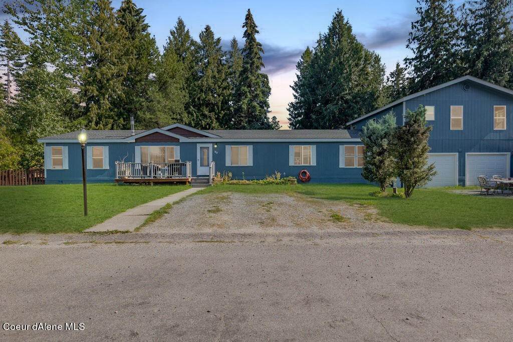 1. Single Family Homes for Sale at 94 Norman Way Sagle, Idaho 83860 United States