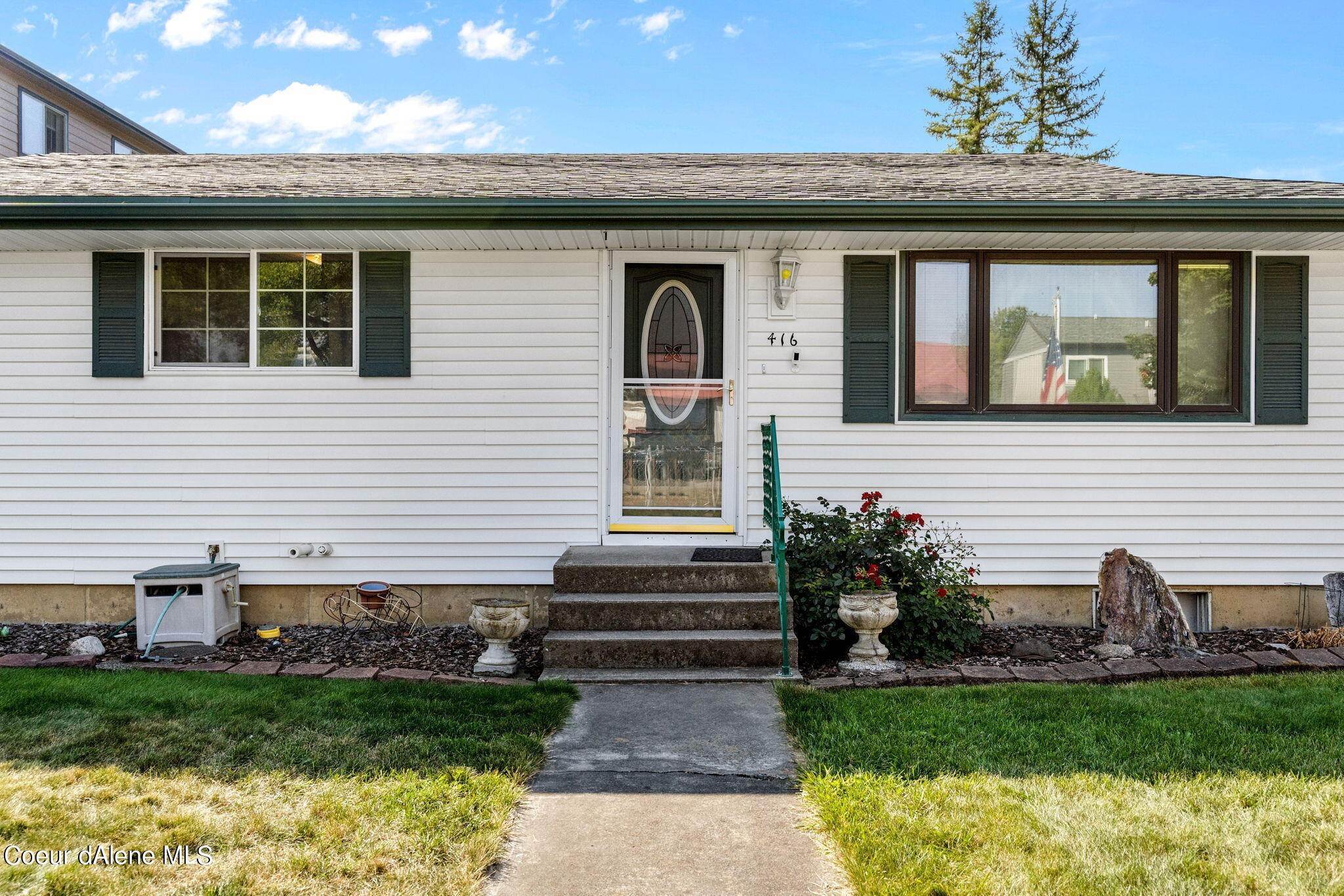 5. Single Family Homes for Sale at 416 E 4TH Avenue Post Falls, Idaho 83854 United States