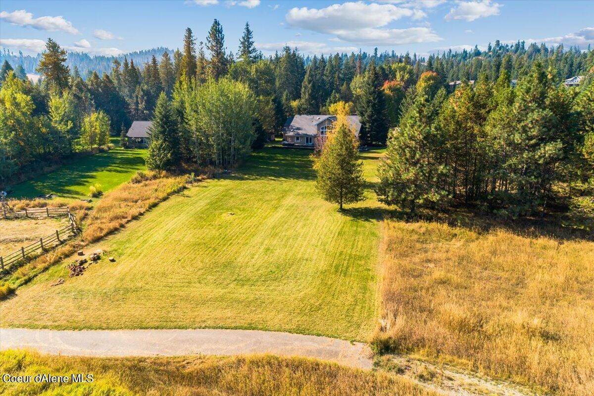 50. Single Family Homes for Sale at 12804 N HAUSER LAKE Road Hauser, Idaho 83854 United States