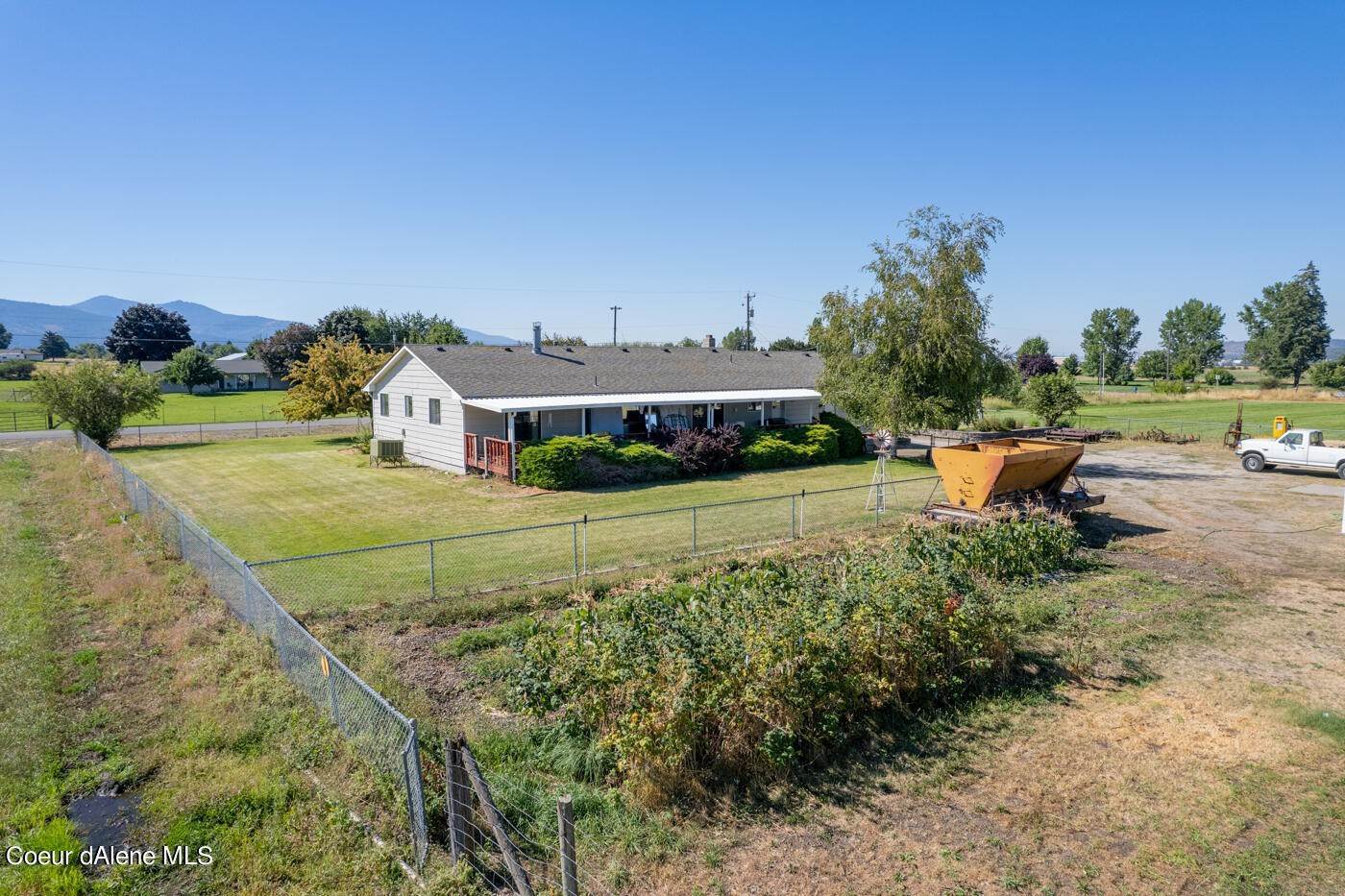 48. Single Family Homes for Sale at 14203 W Bodine Avenue Post Falls, Idaho 83854 United States