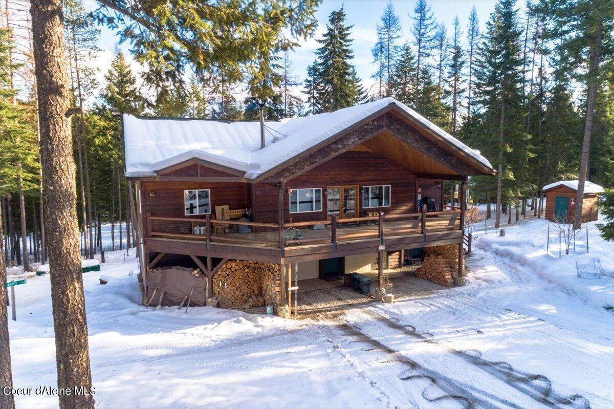 34. Single Family Homes for Sale at 229 Lost In The Woods Lane Careywood, Idaho 83809 United States