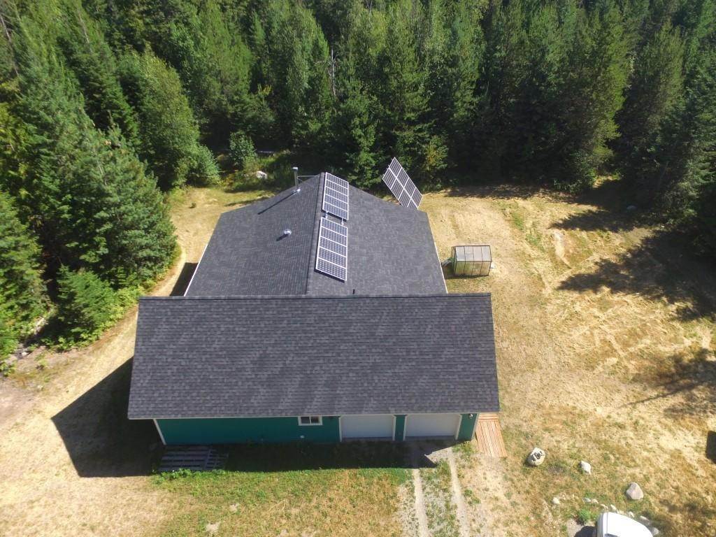1. Single Family Homes for Sale at 447 Texas Lane Bonners Ferry, Idaho 83805 United States
