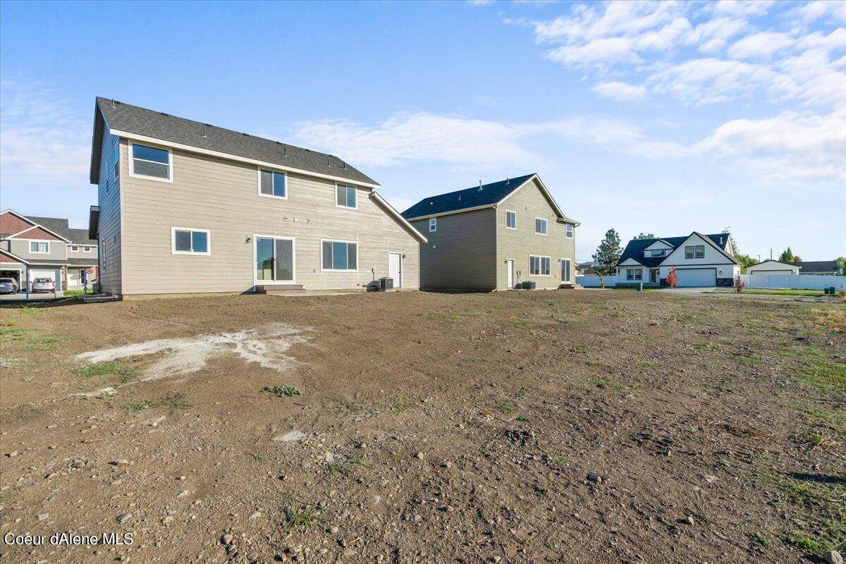 30. Single Family Homes for Sale at 2689 N WRENLEY Lane Post Falls, Idaho 83854 United States