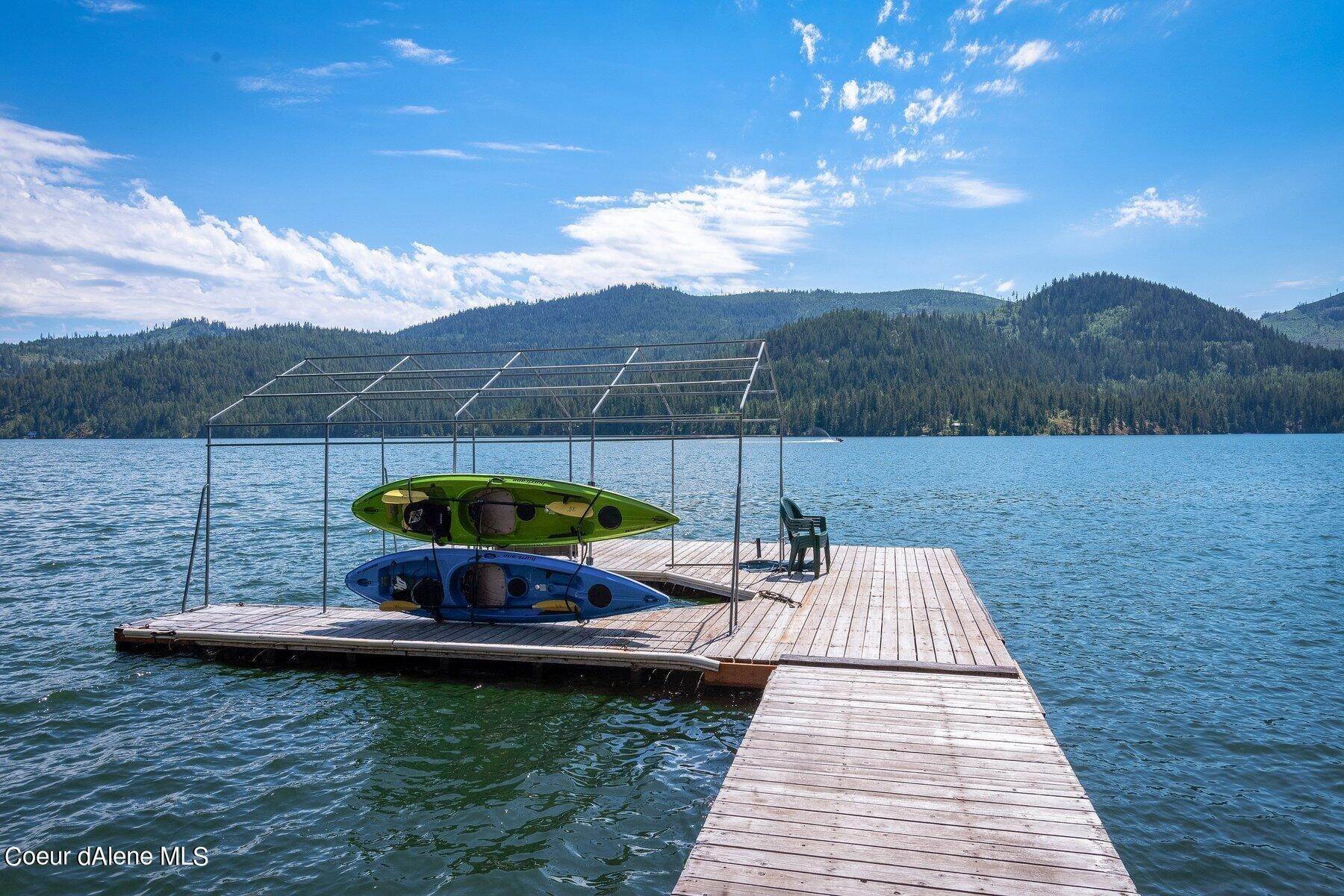 35. Single Family Homes for Sale at 30252 N INDIGO LOOP Spirit Lake, Idaho 83869 United States