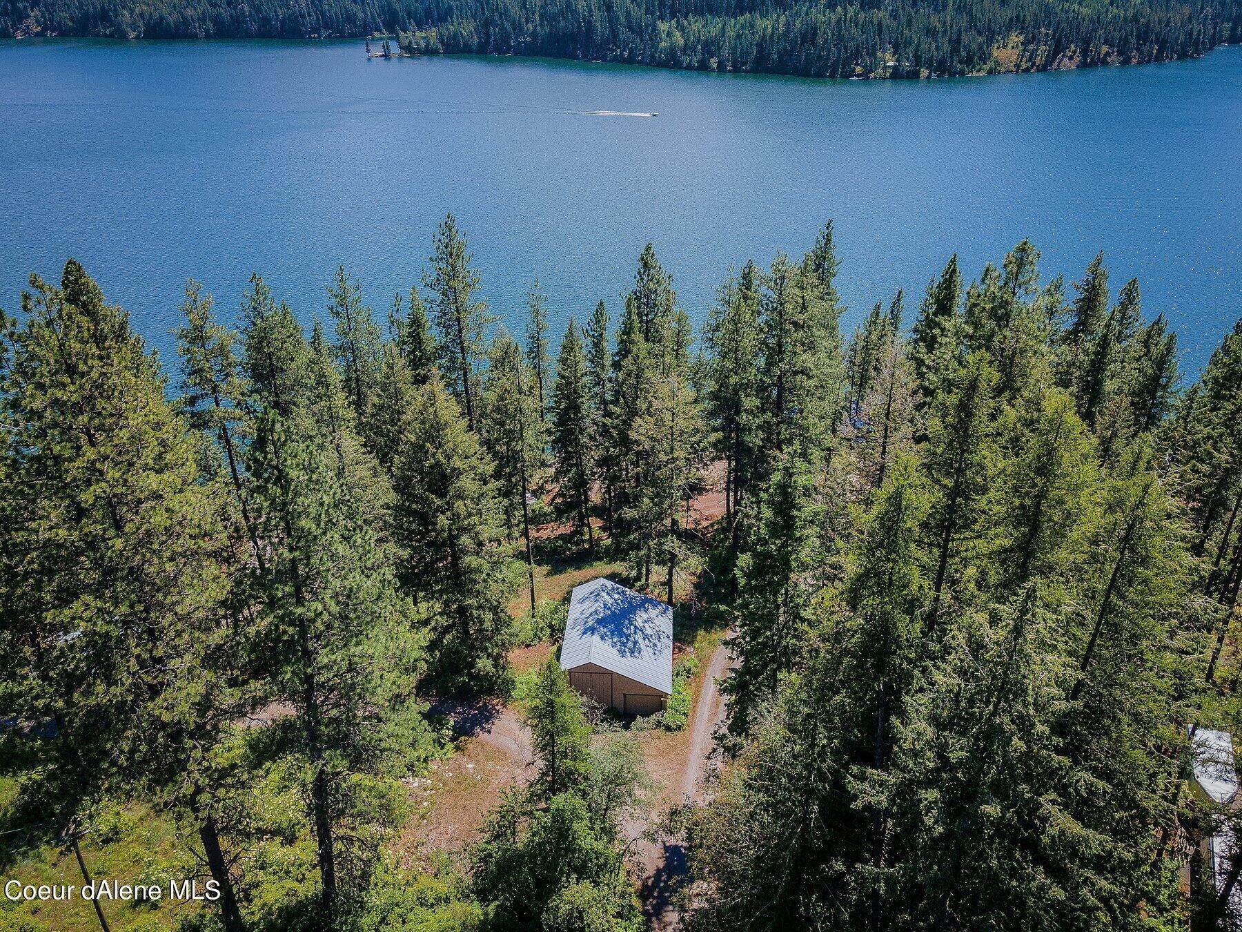 46. Single Family Homes for Sale at 30252 N INDIGO LOOP Spirit Lake, Idaho 83869 United States