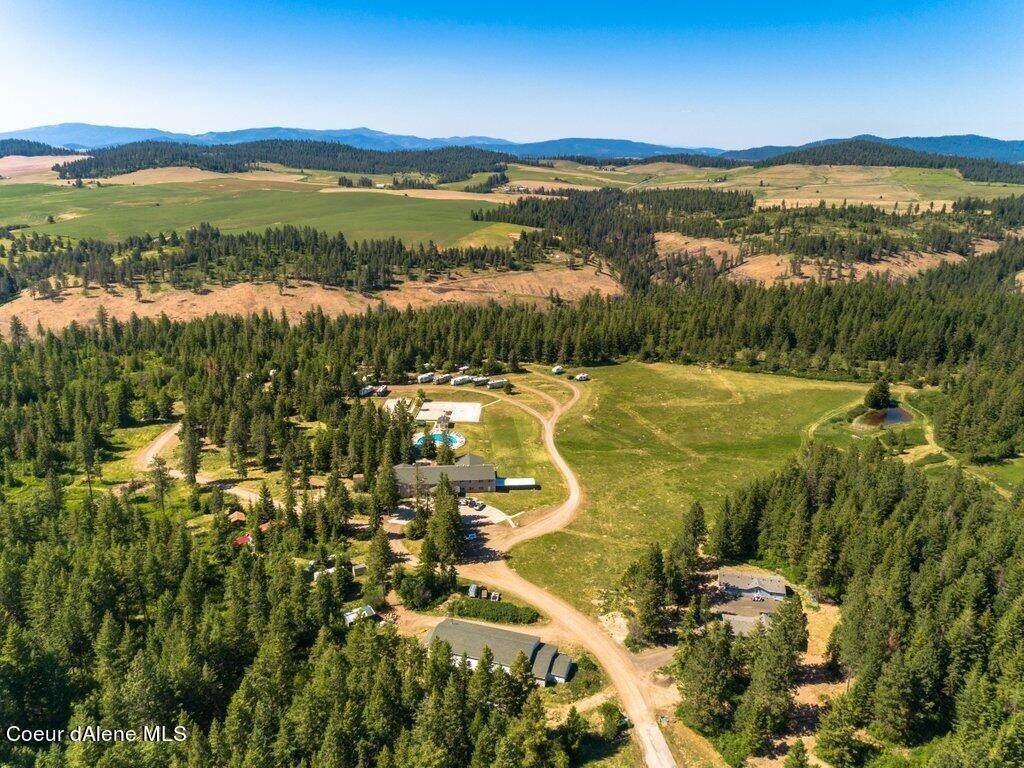 10. Commercial for Sale at 30400 S SUNRAY Trail Worley, Idaho 83876 United States