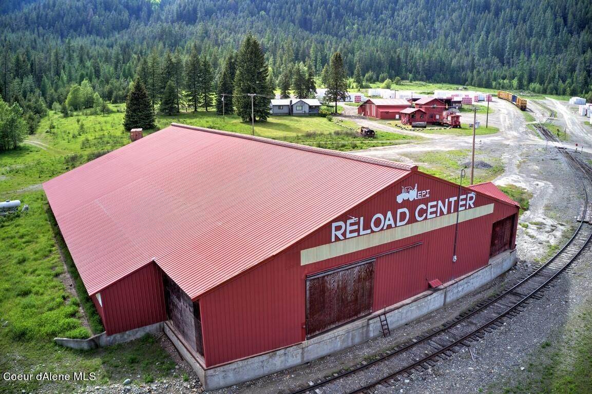 2. Commercial for Sale at 368 Iron Horse Road Bonners Ferry, Idaho 83805 United States