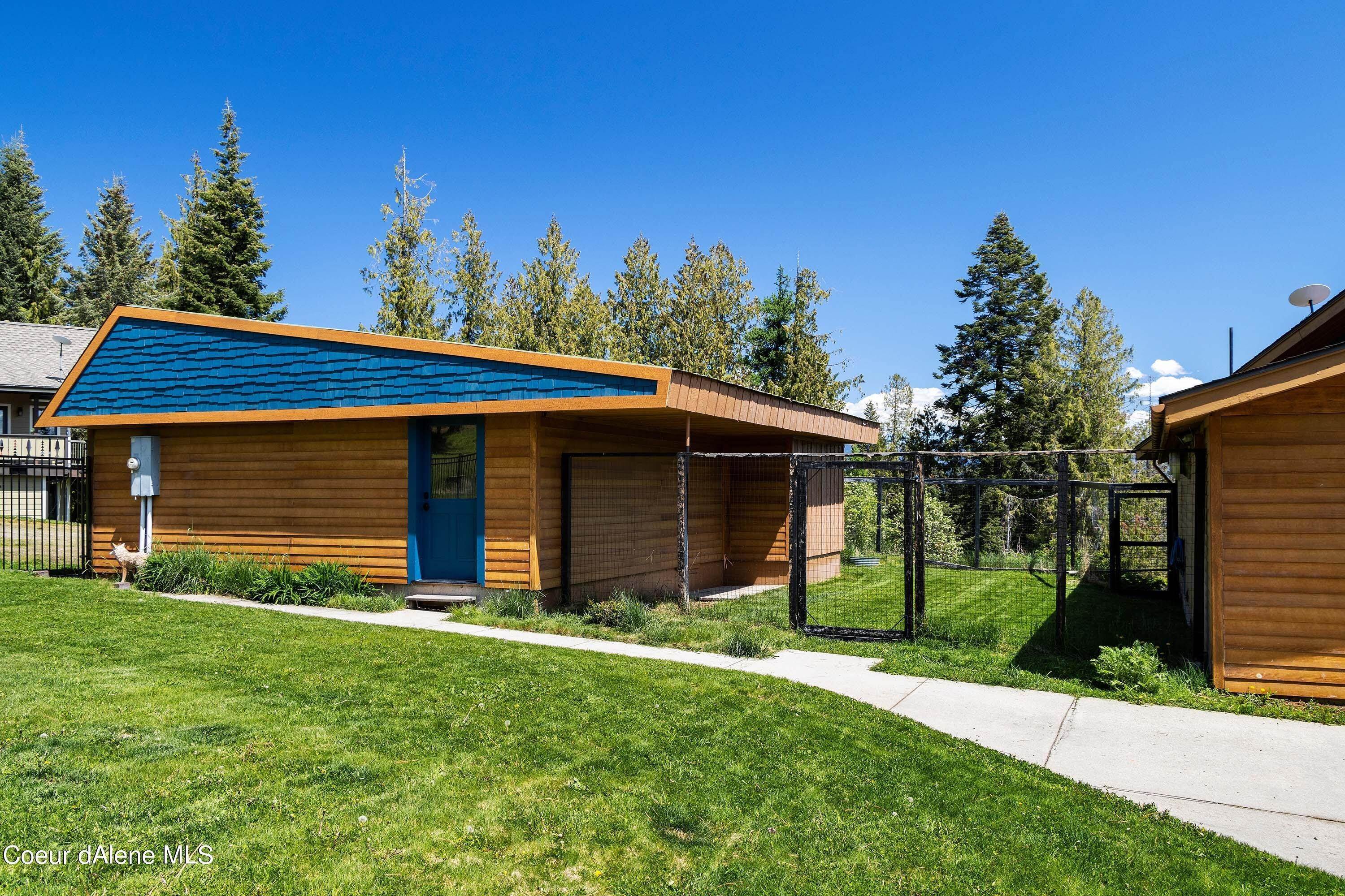 43. Single Family Homes for Sale at 82 Lodge Lane Sagle, Idaho 83860 United States
